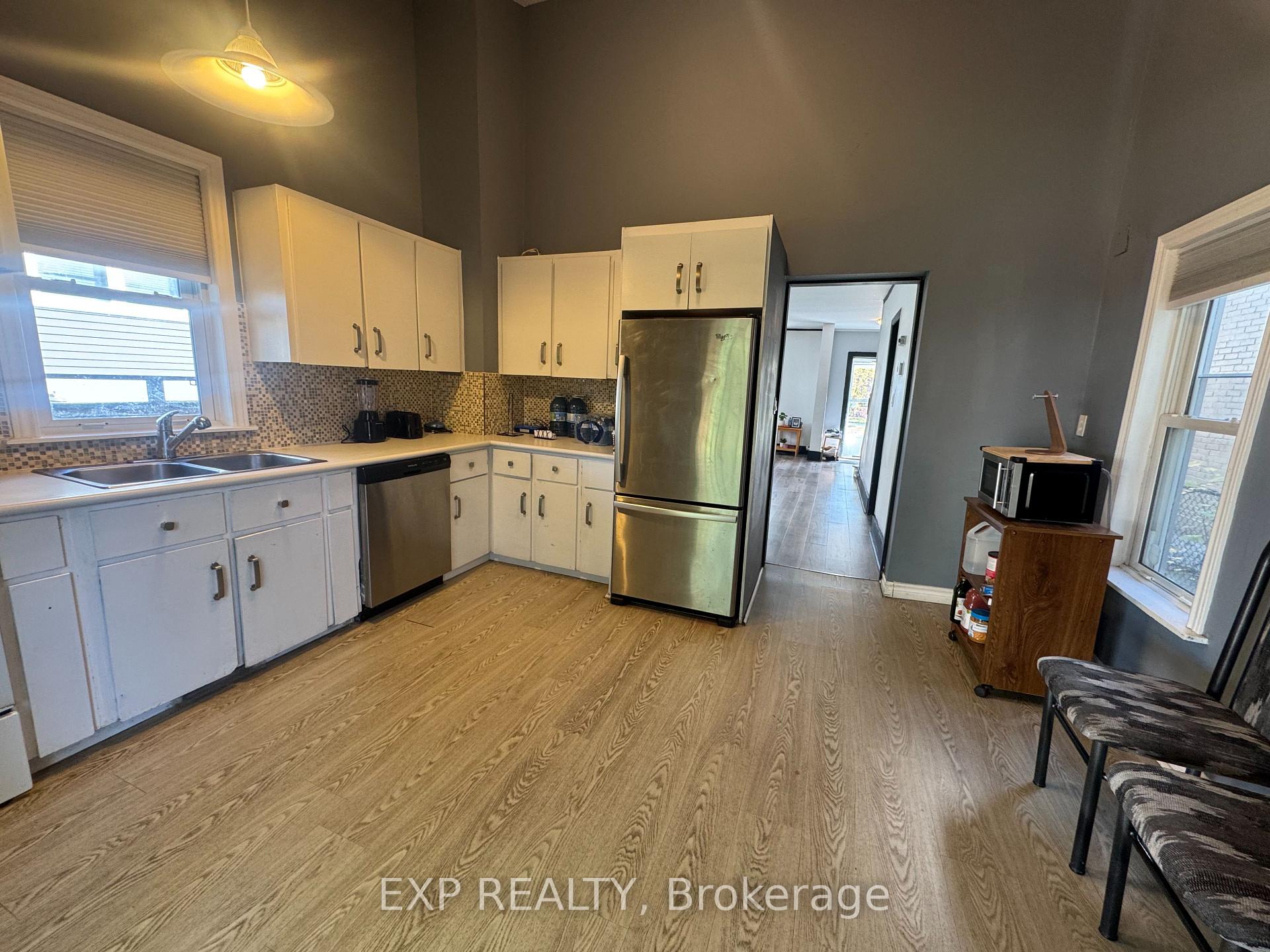 Photo 9 of 5205 Palmer Avenue, Niagara Falls, Downtown — HOMEH