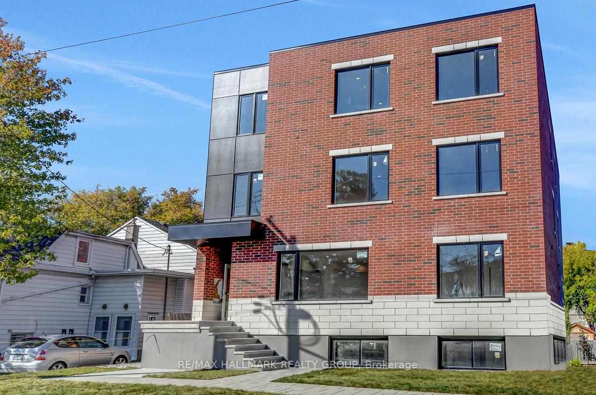 Photo 2 of Unit 5, 199 Columbus Avenue, Ottawa, Overbrook/Castle Heights — HOMEH