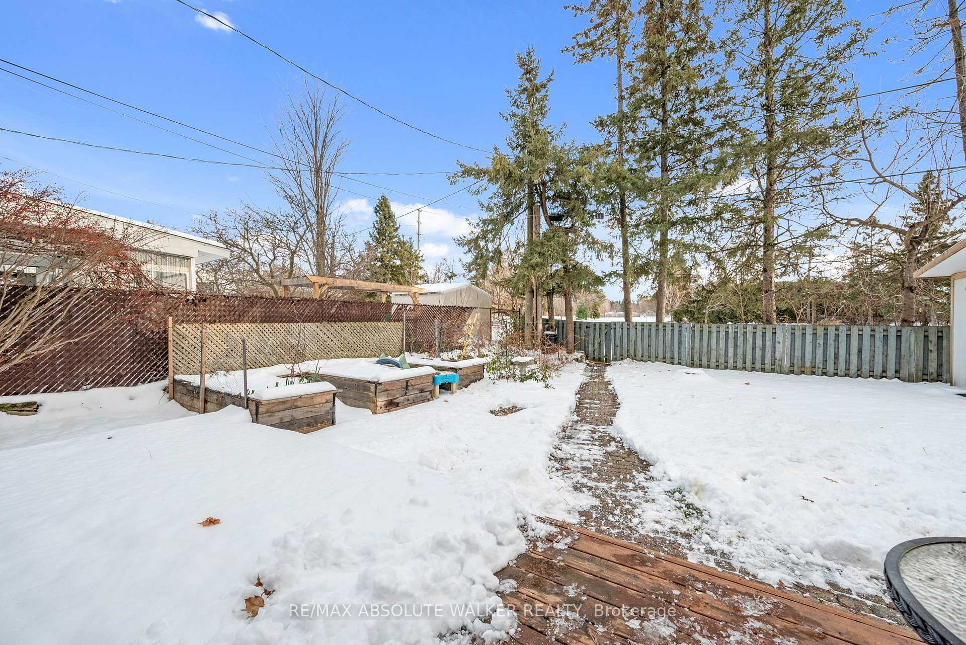 Photo 37 of 2698 Iris Street, Ottawa, Queensway Terrace South/Ridgeview — HOMEH