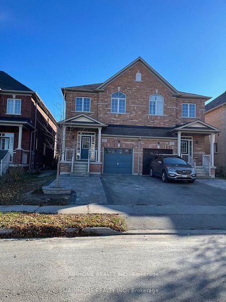 Front of 1255 Blencowe Crescent