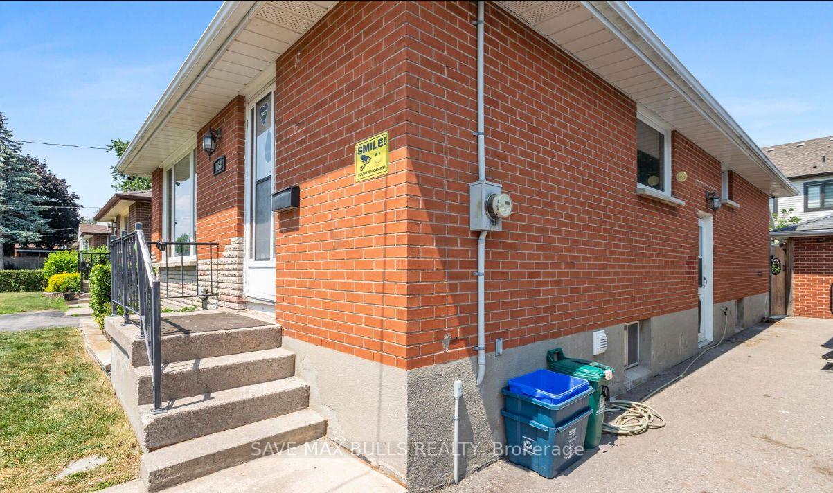 Photo 2 of Unit Basement, 768 Olive Avenue, Oshawa, Donevan — HOMEH