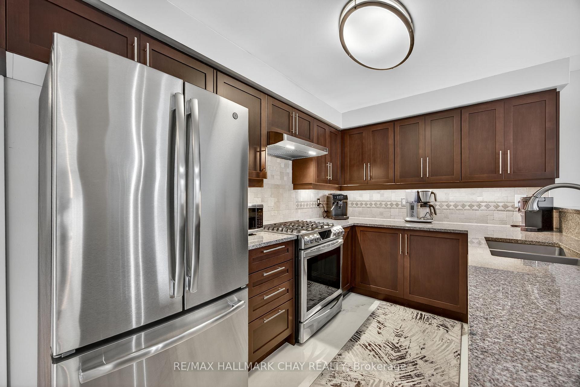 Photo 12 of 58 McCurdy Drive, New Tecumseth, Tottenham — HOMEH