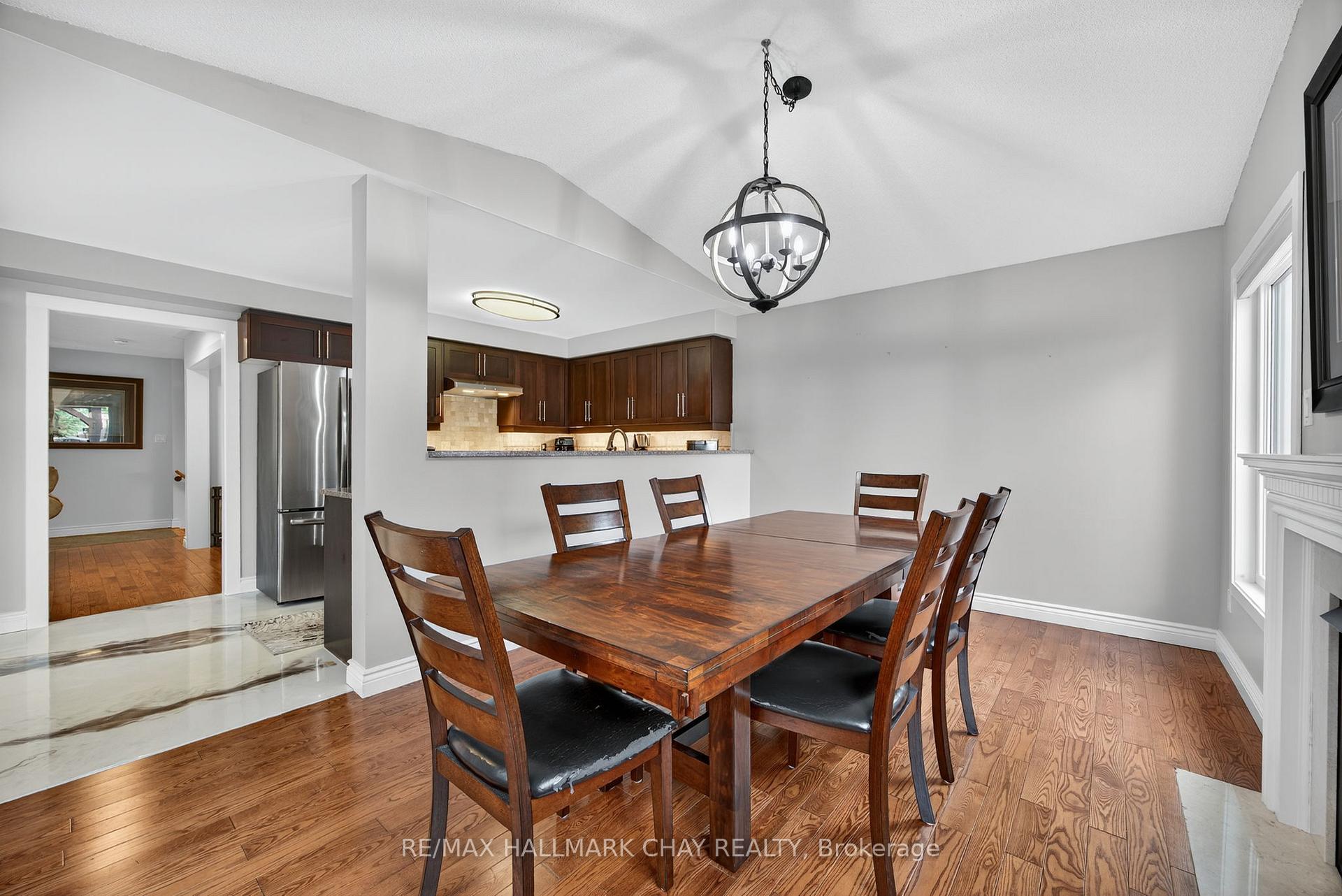 Photo 18 of 58 McCurdy Drive, New Tecumseth, Tottenham — HOMEH