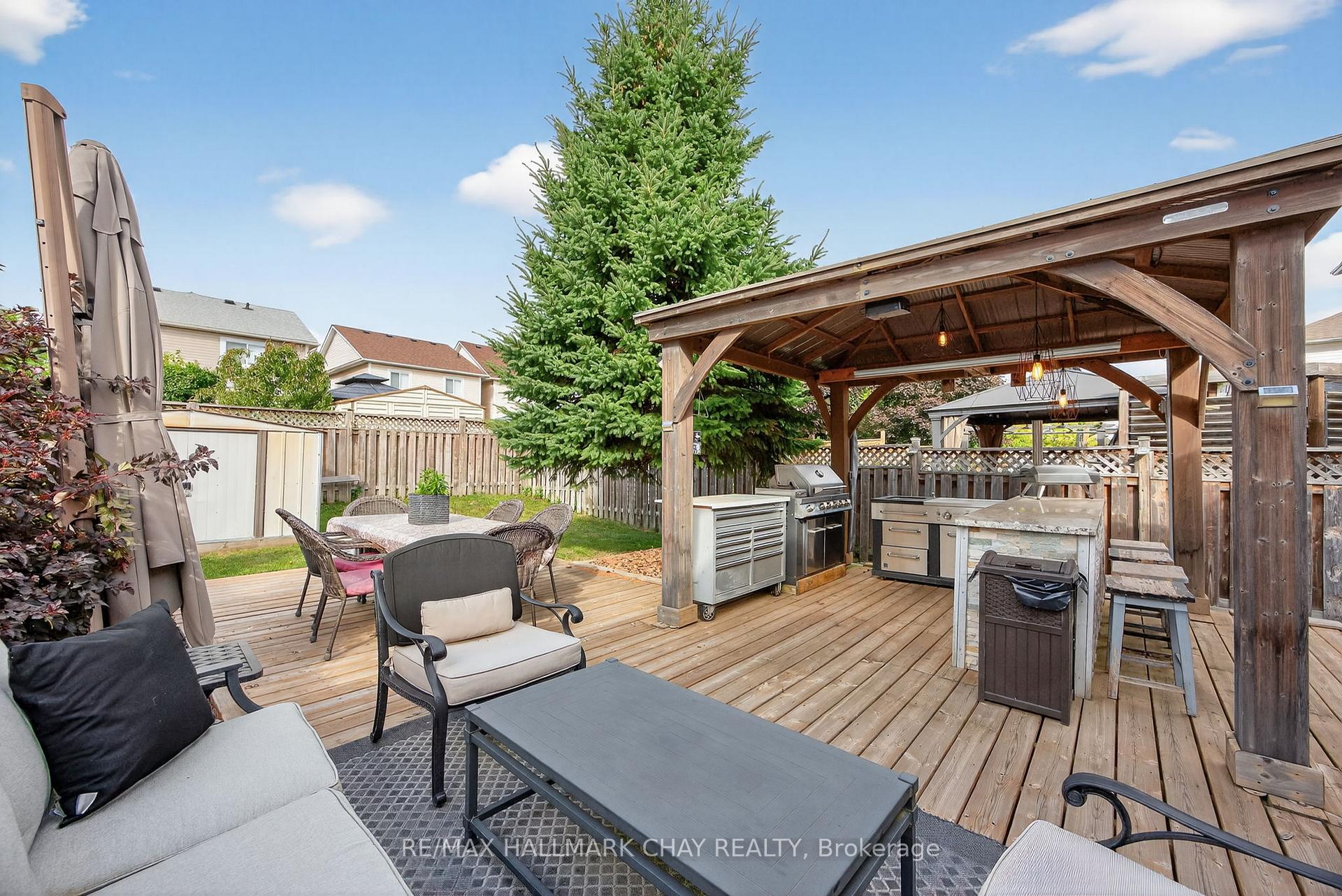 Photo 23 of 58 McCurdy Drive, New Tecumseth, Tottenham — HOMEH