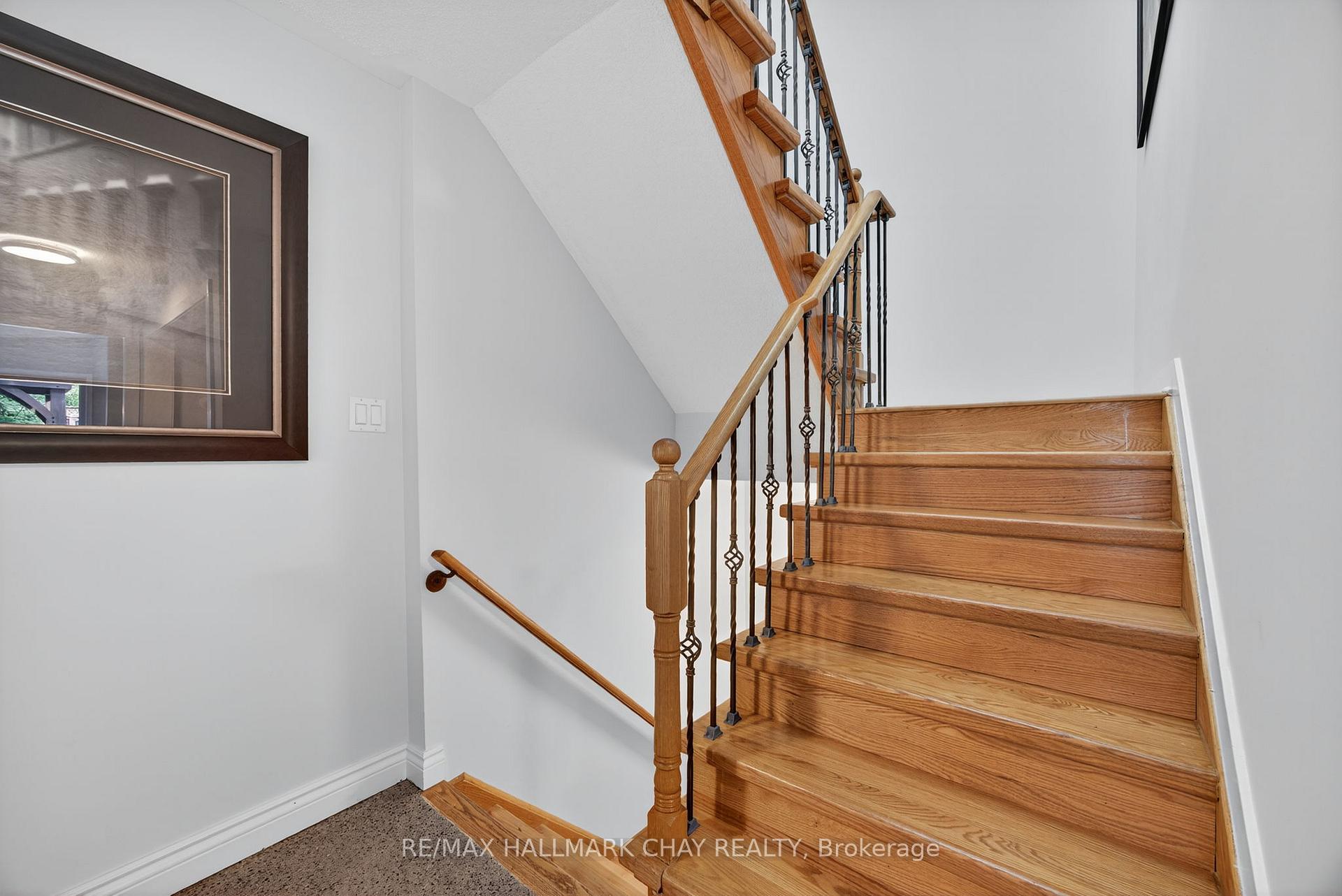 Photo 30 of 58 McCurdy Drive, New Tecumseth, Tottenham — HOMEH
