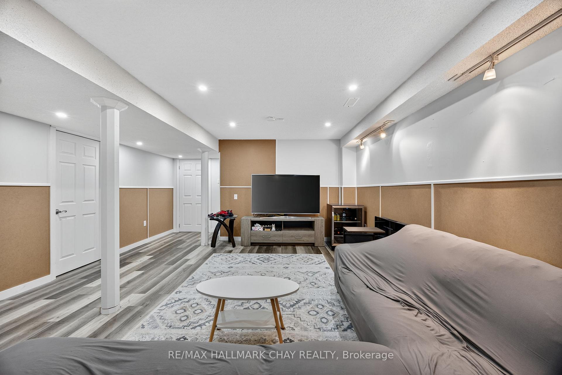 Photo 44 of 58 McCurdy Drive, New Tecumseth, Tottenham — HOMEH
