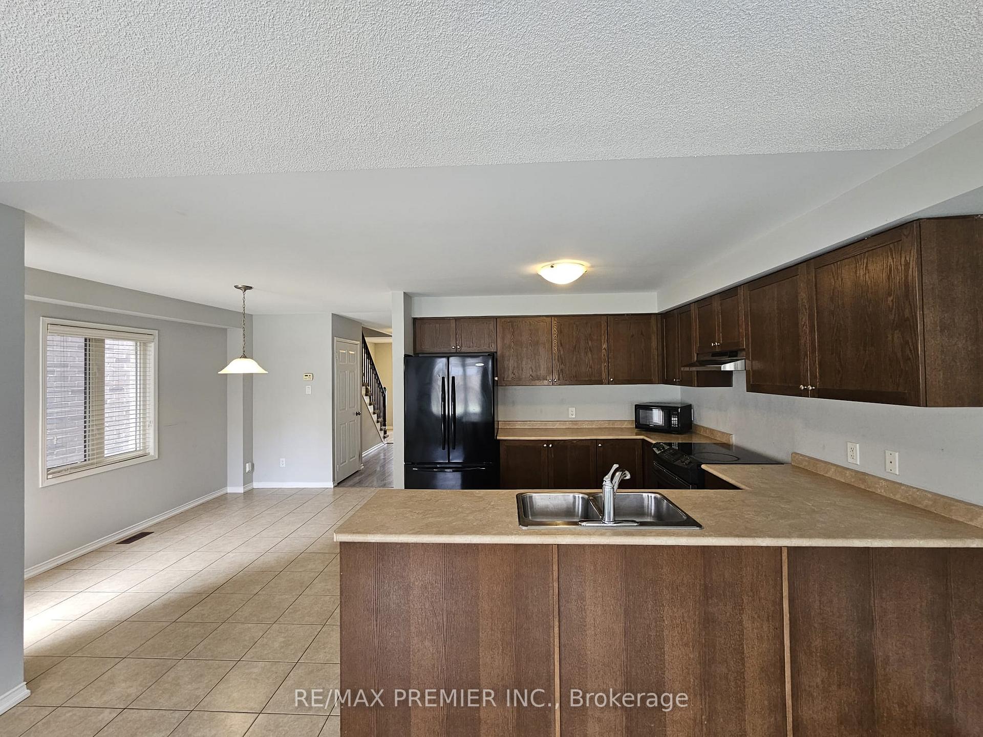 Photo 8 of 21 Hoard Avenue, New Tecumseth, Alliston — HOMEH