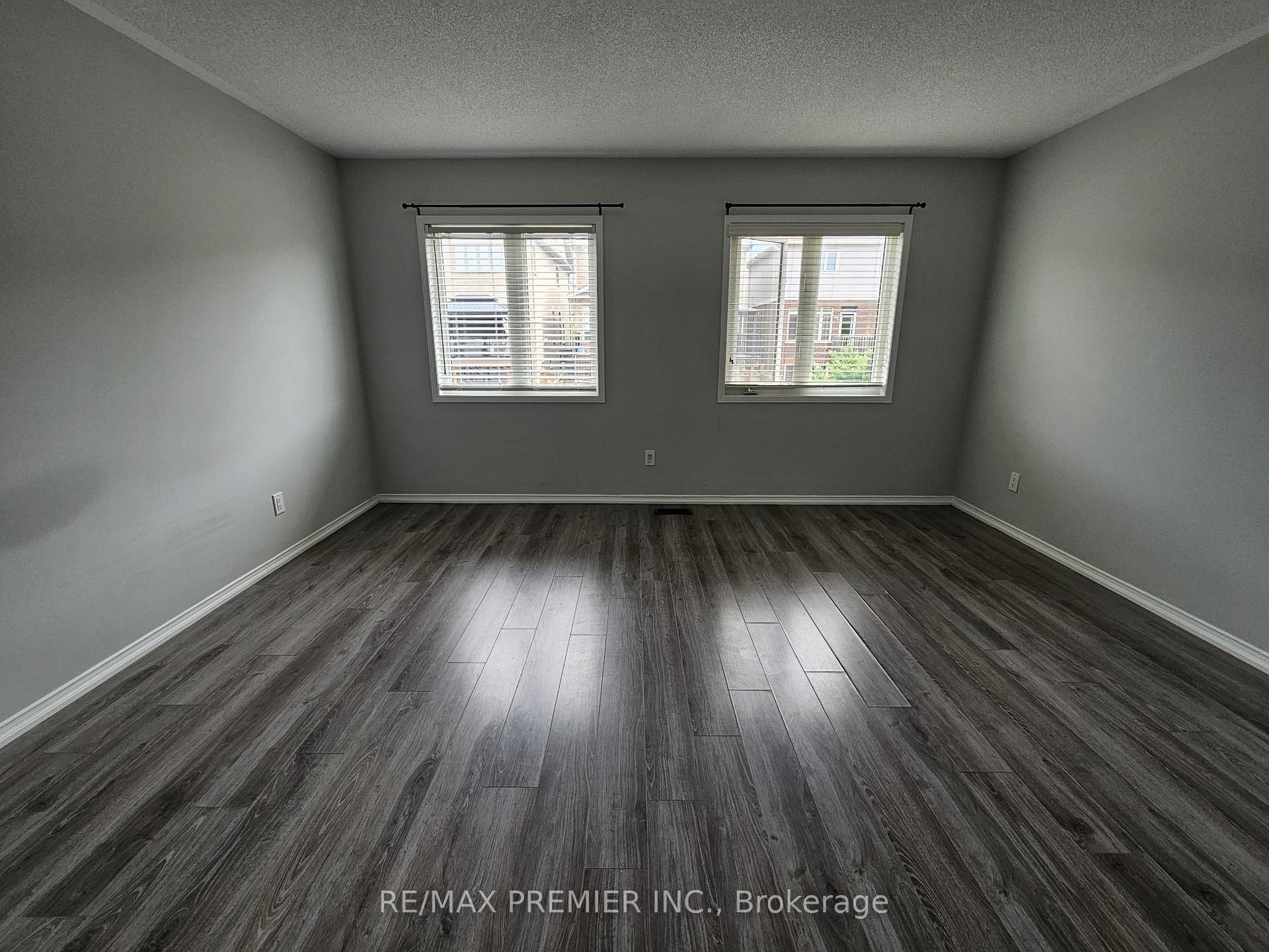 Photo 12 of 21 Hoard Avenue, New Tecumseth, Alliston — HOMEH