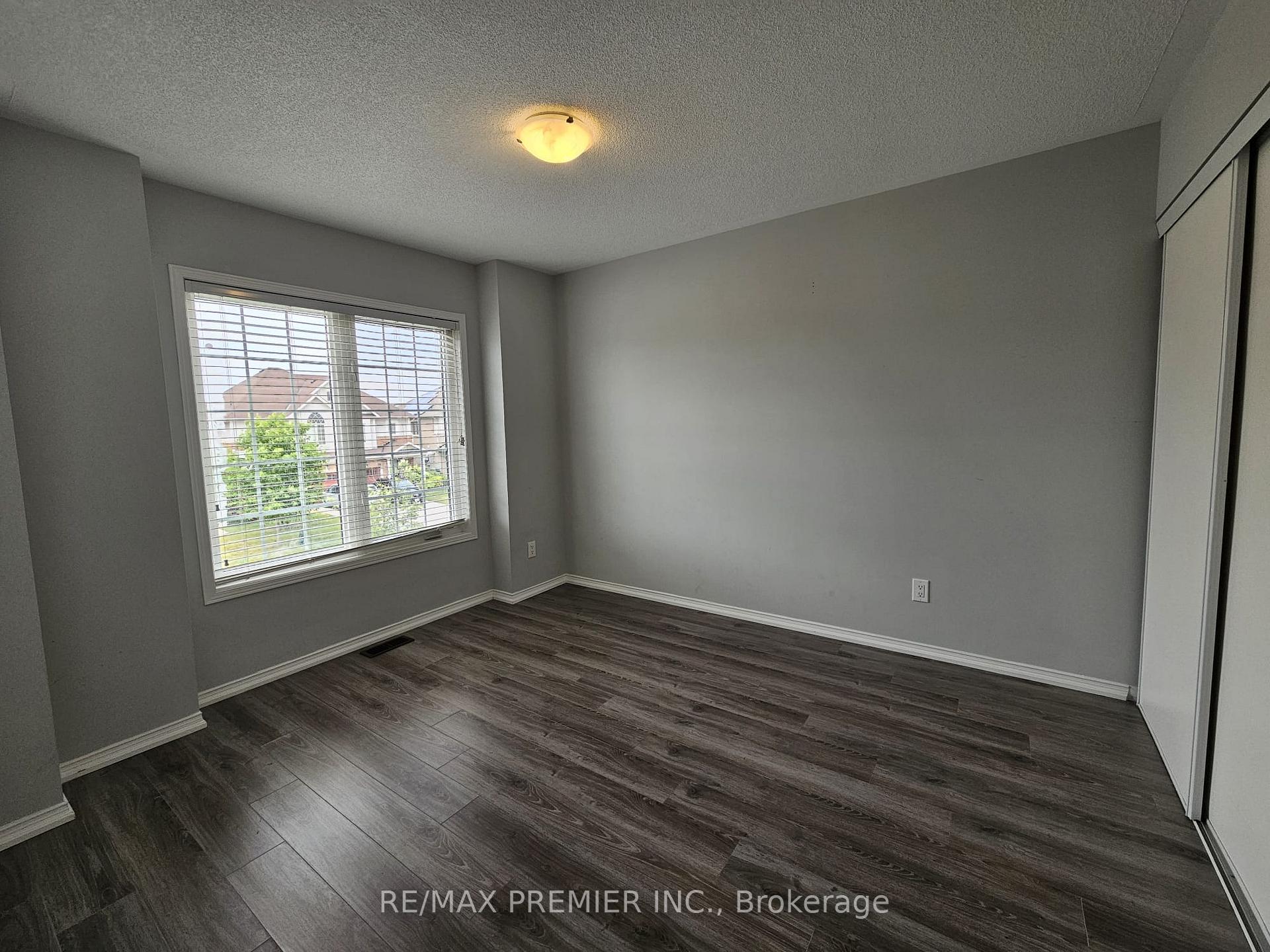 Photo 17 of 21 Hoard Avenue, New Tecumseth, Alliston — HOMEH