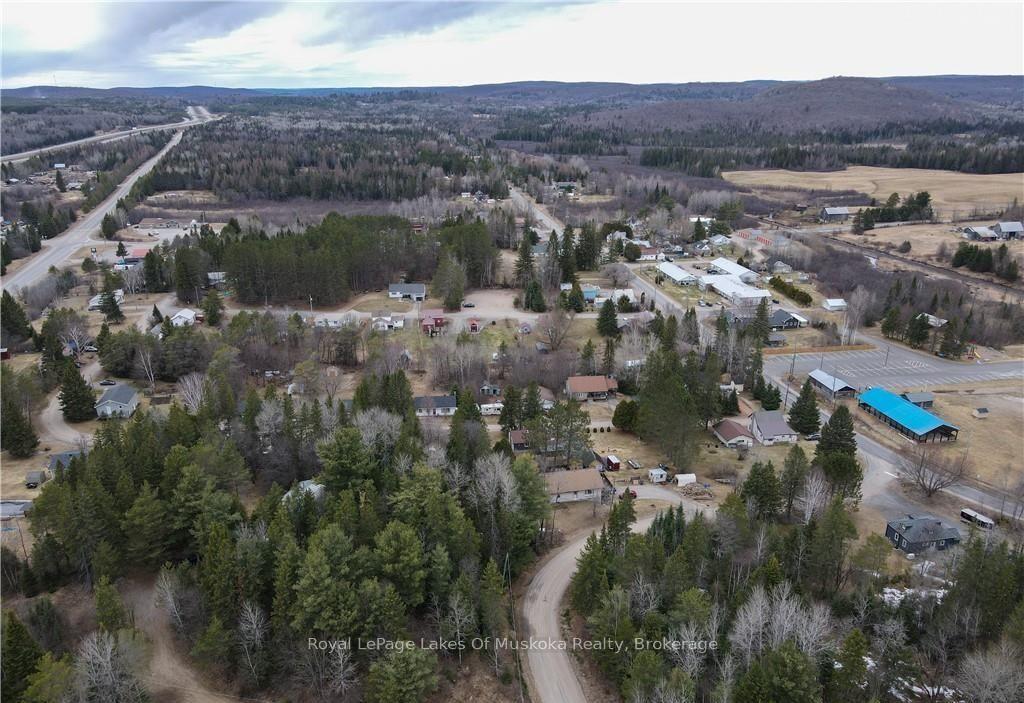 Photo 4 of 00 Old Muskoka Road, Perry, Emsdale — HOMEH