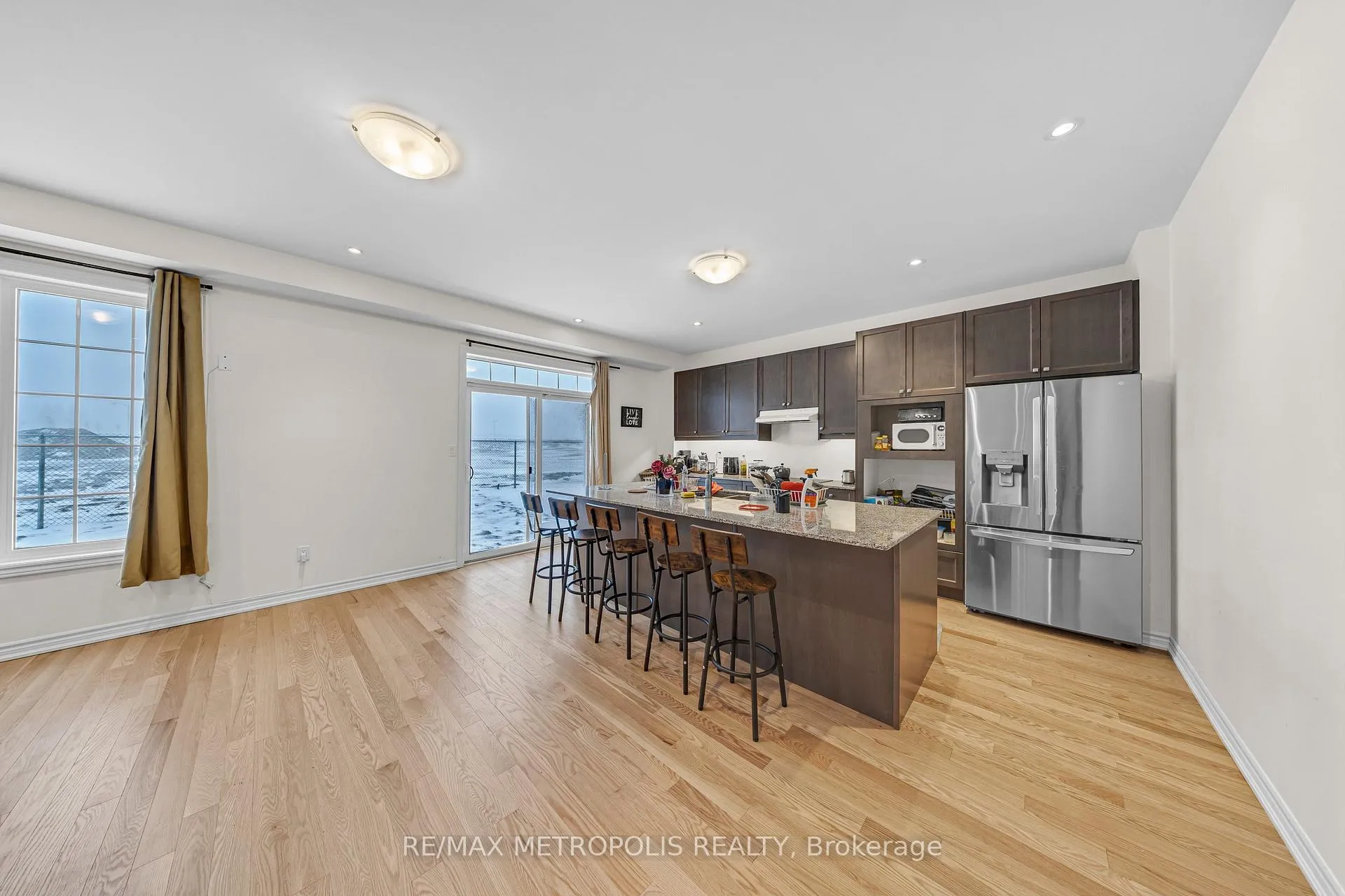 Photo 10 of 941 Rexton Drive, Oshawa, Kedron — HOMEH