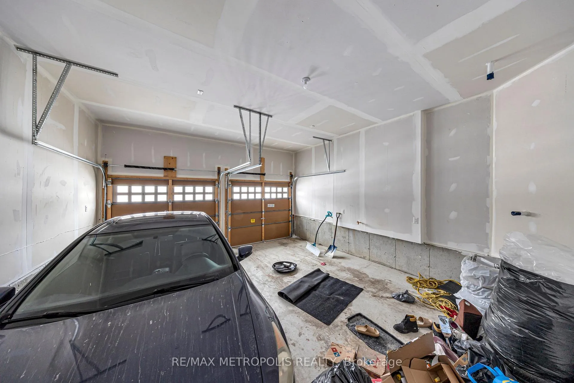 Photo 22 of 941 Rexton Drive, Oshawa, Kedron — HOMEH