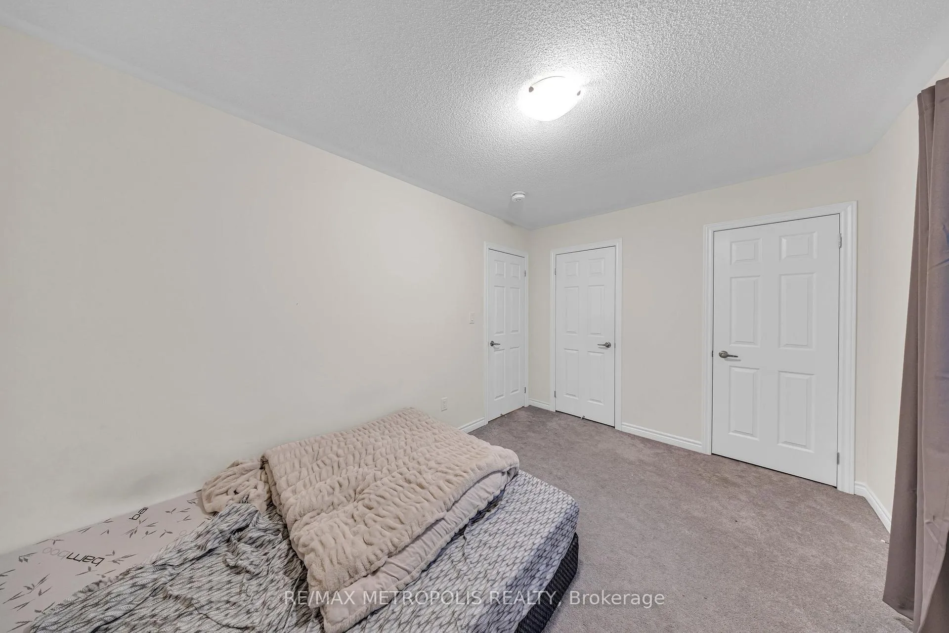 Photo 30 of 941 Rexton Drive, Oshawa, Kedron — HOMEH