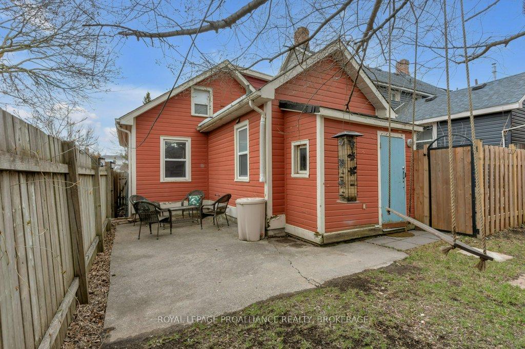 Photo 41 of 651 King Street W, Kingston, Central City West — HOMEH