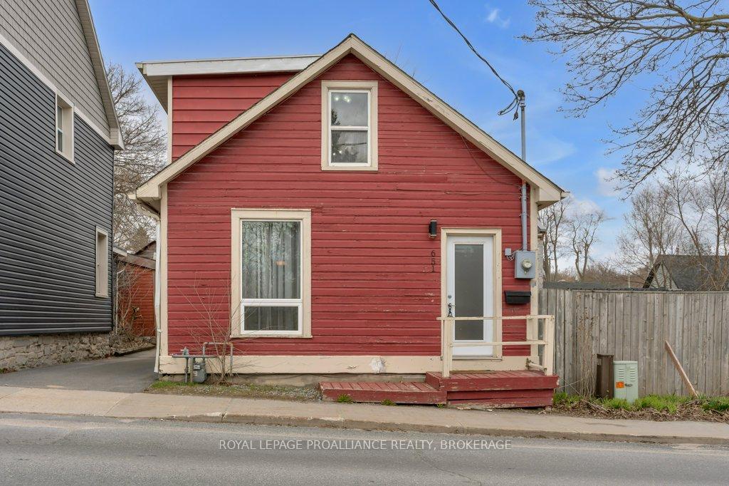 Photo 48 of 651 King Street W, Kingston, Central City West — HOMEH