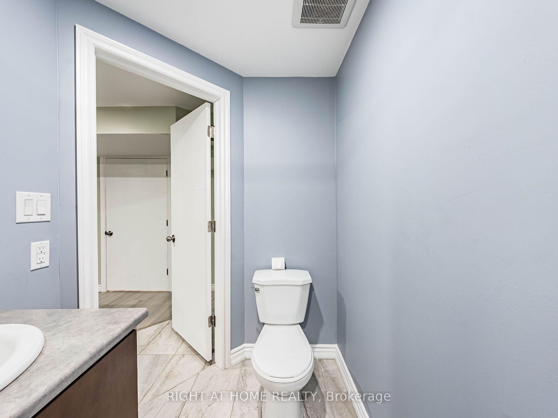 Photo 13 of Unit Lower Level Unit, 28 Pridham Place, New Tecumseth, Tottenham — HOMEH
