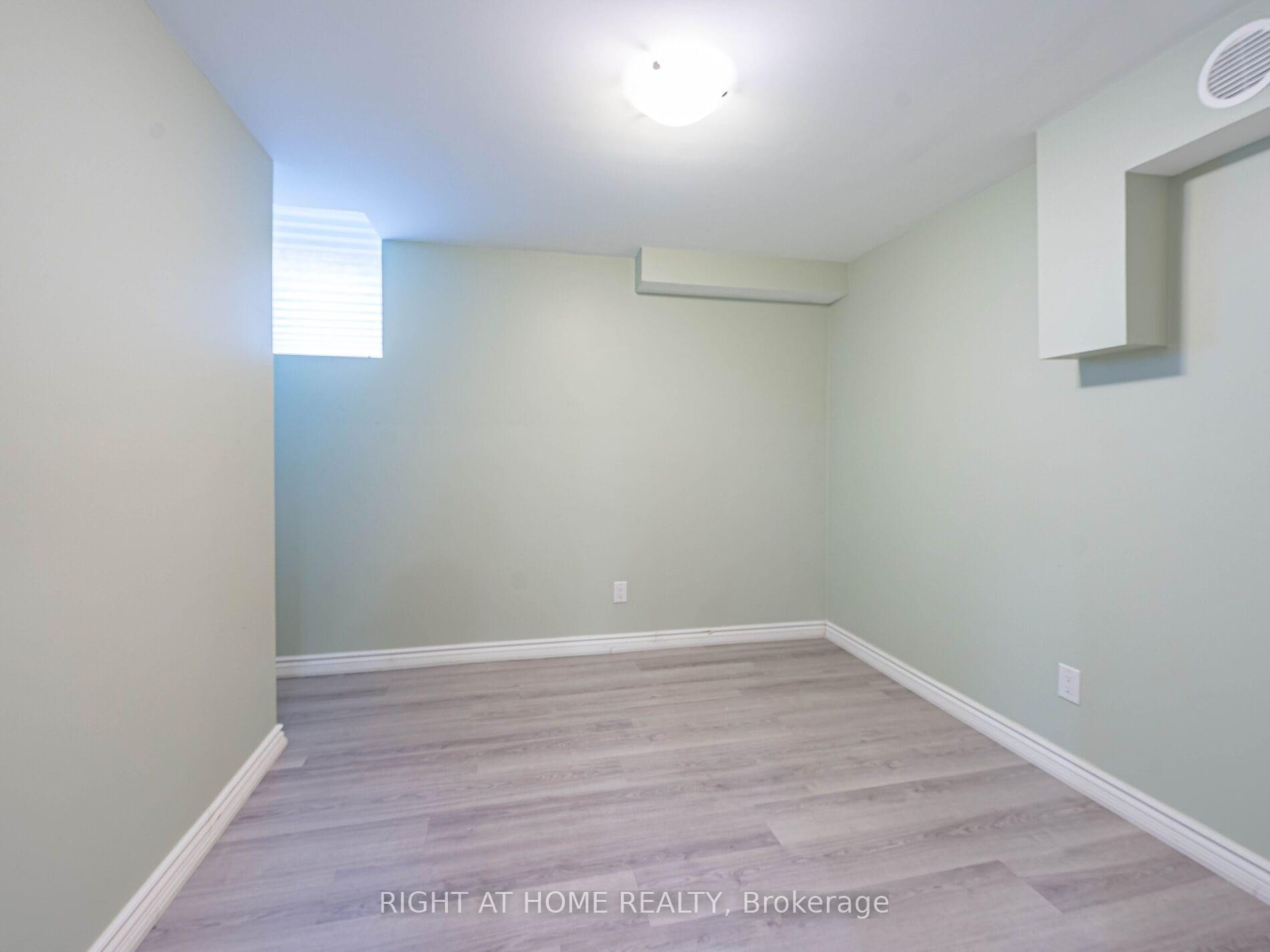 Photo 14 of Unit Lower Level Unit, 28 Pridham Place, New Tecumseth, Tottenham — HOMEH