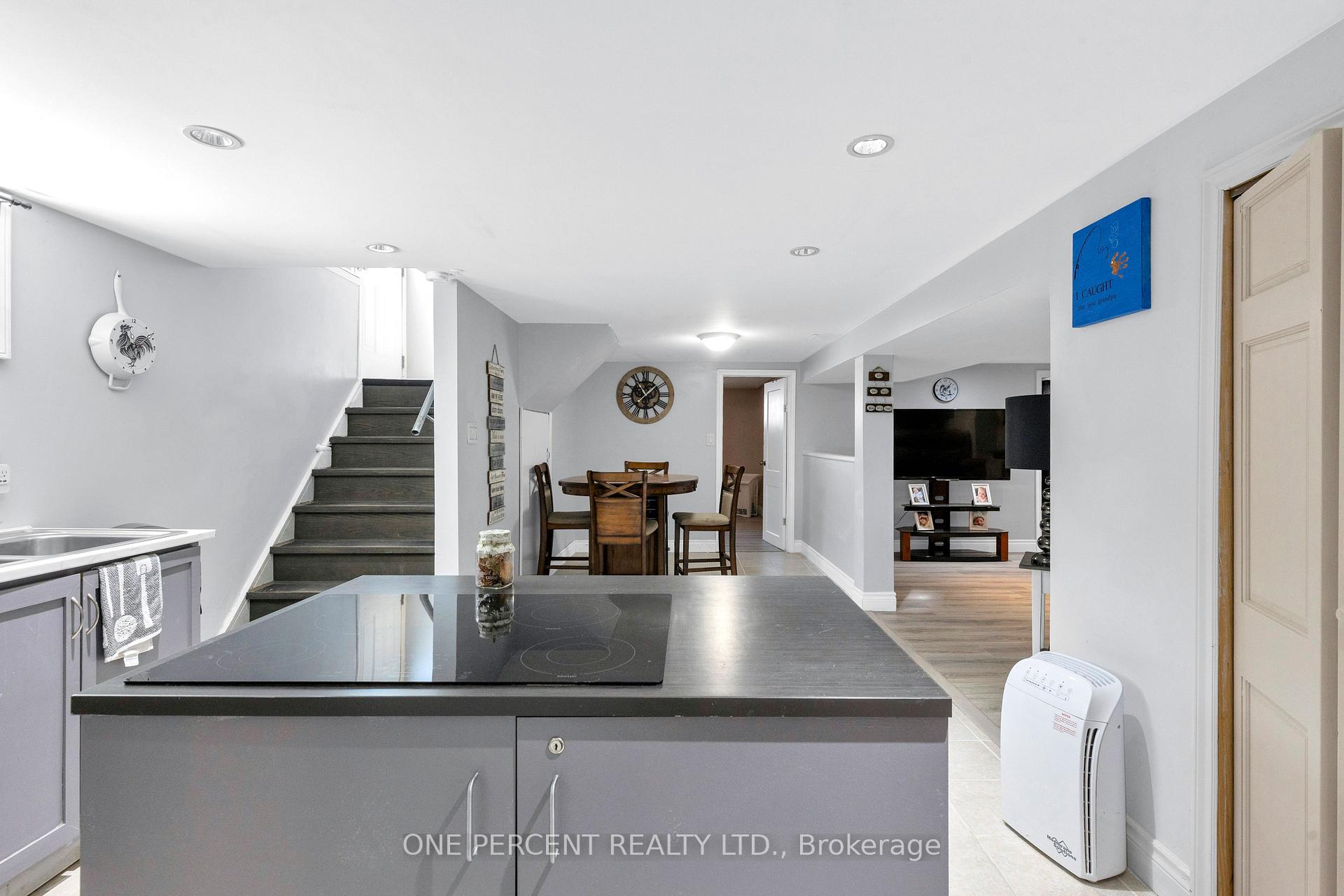 Photo 20 of 1428 Simcoe Street S, Oshawa, Lakeview — HOMEH