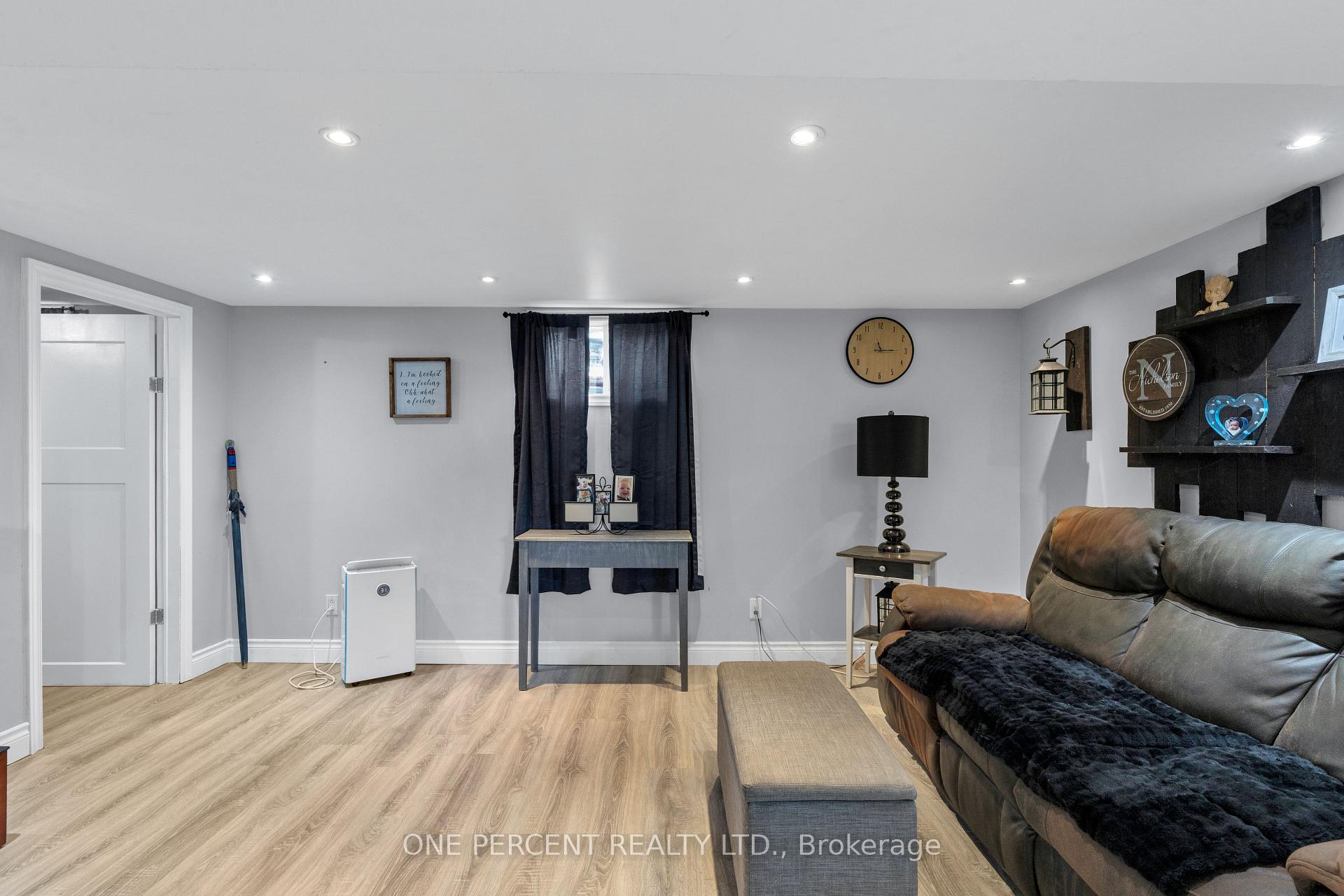 Photo 28 of 1428 Simcoe Street S, Oshawa, Lakeview — HOMEH
