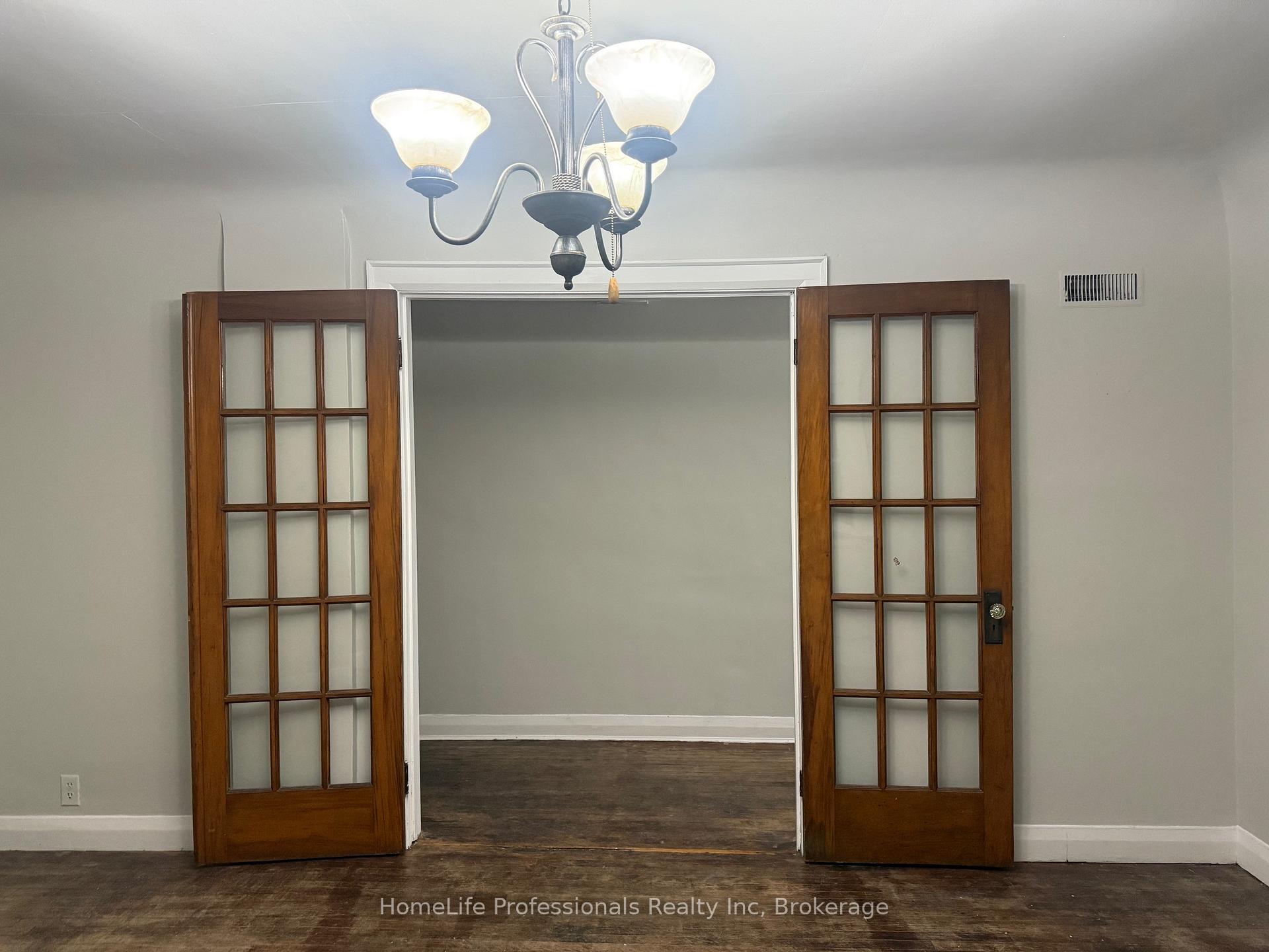 Photo 5 of Unit 1, 16 Young Street, Norfolk, Simcoe — HOMEH
