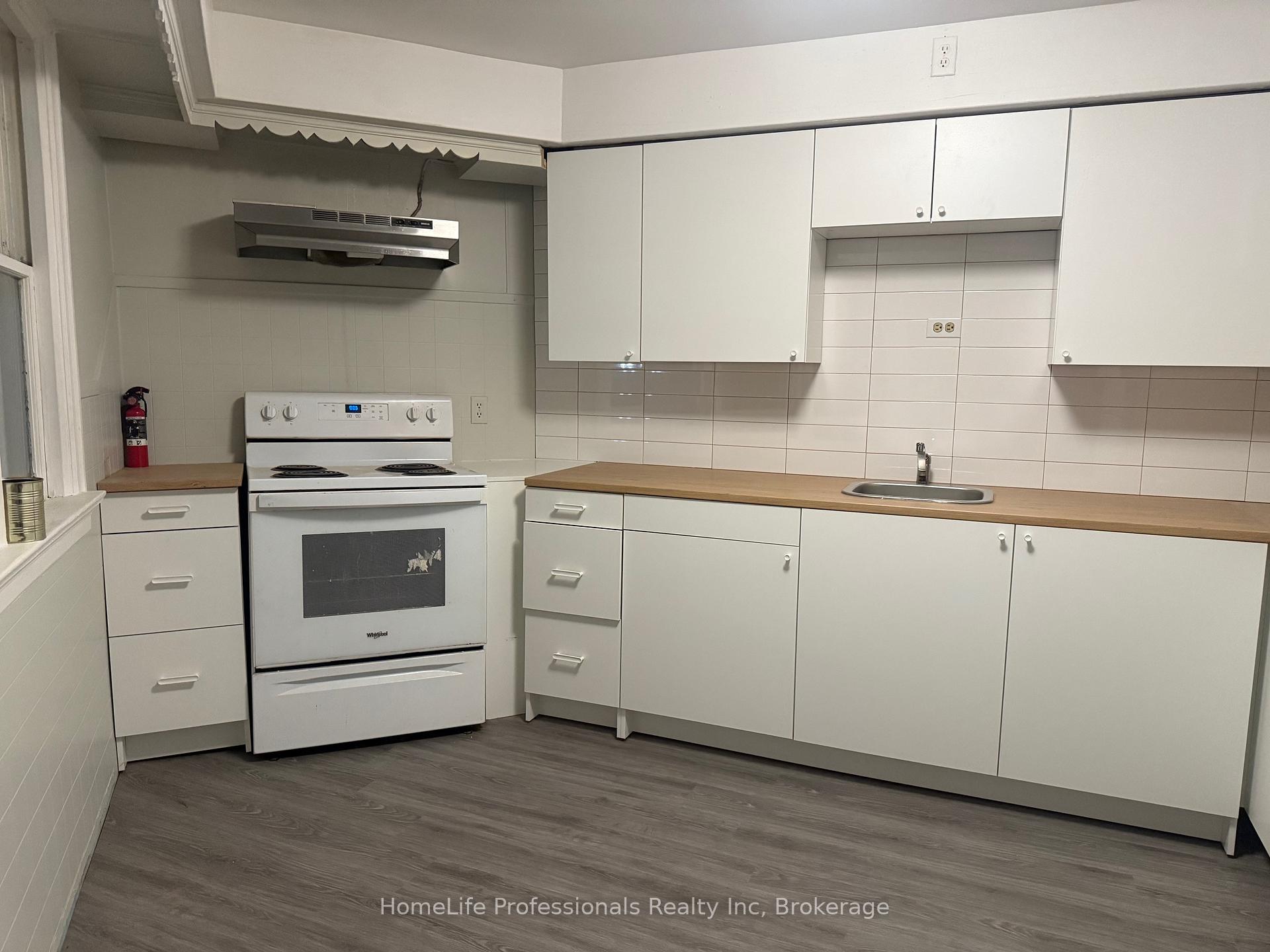 Photo 7 of Unit 1, 16 Young Street, Norfolk, Simcoe — HOMEH
