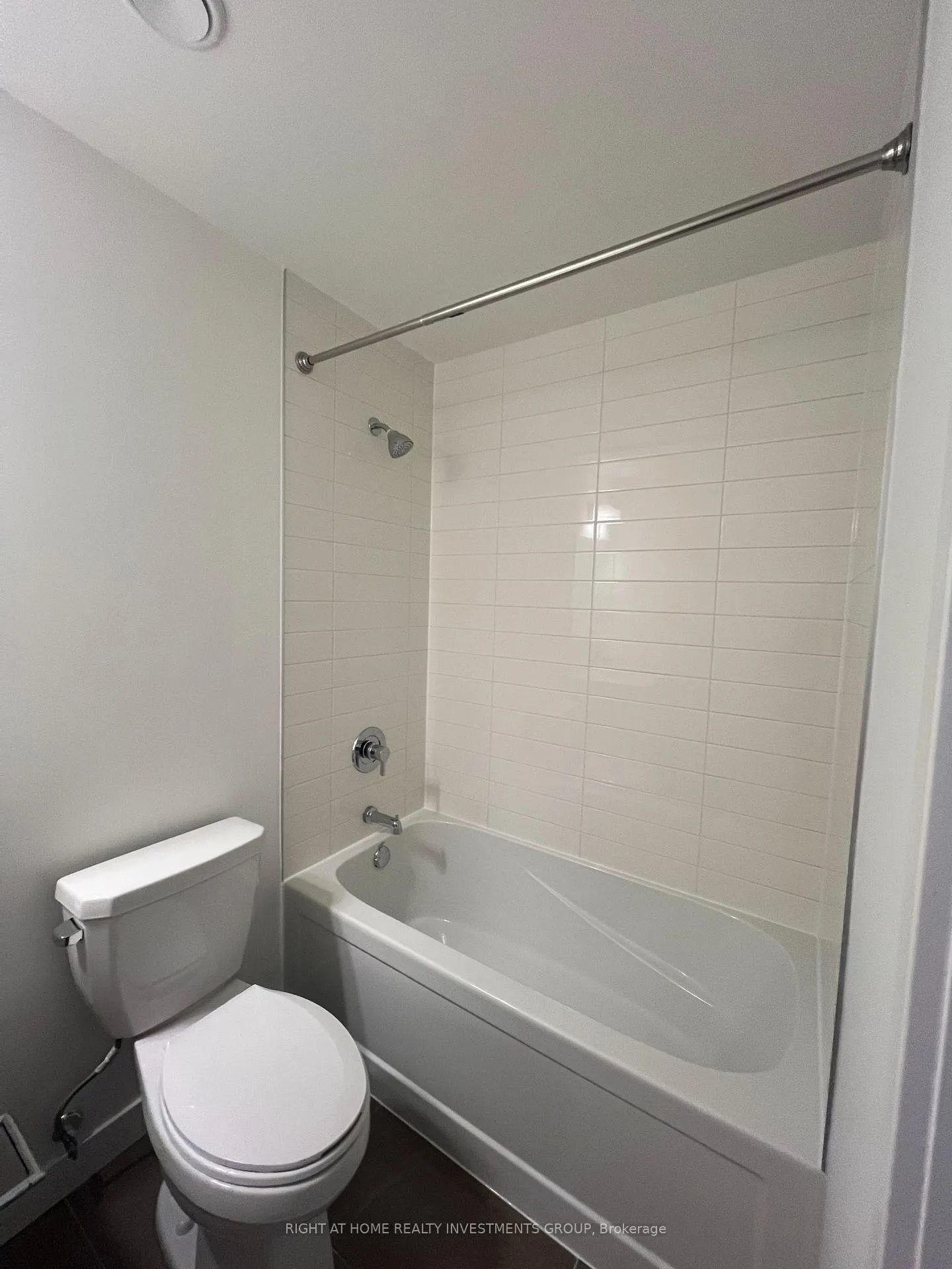 Photo 10 of Unit 804, 51 Clarington Boulevard, Clarington, Bowmanville — HOMEH