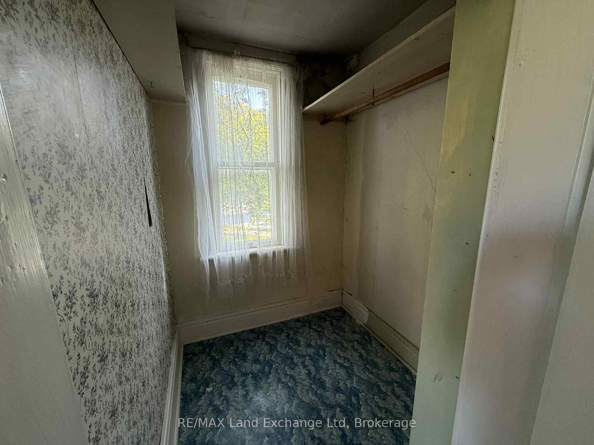 Photo 17 of 66 Diagonal Road, North Huron, Wingham — HOMEH