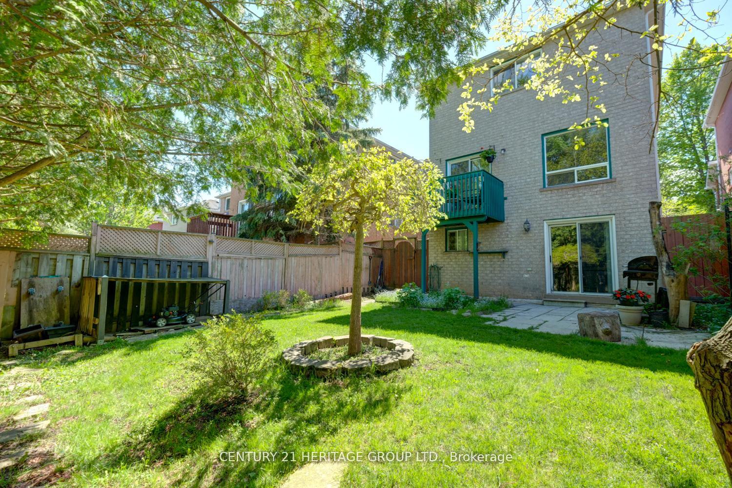Photo 44 of 431 Carruthers Avenue, Newmarket, Summerhill Estates — HOMEH