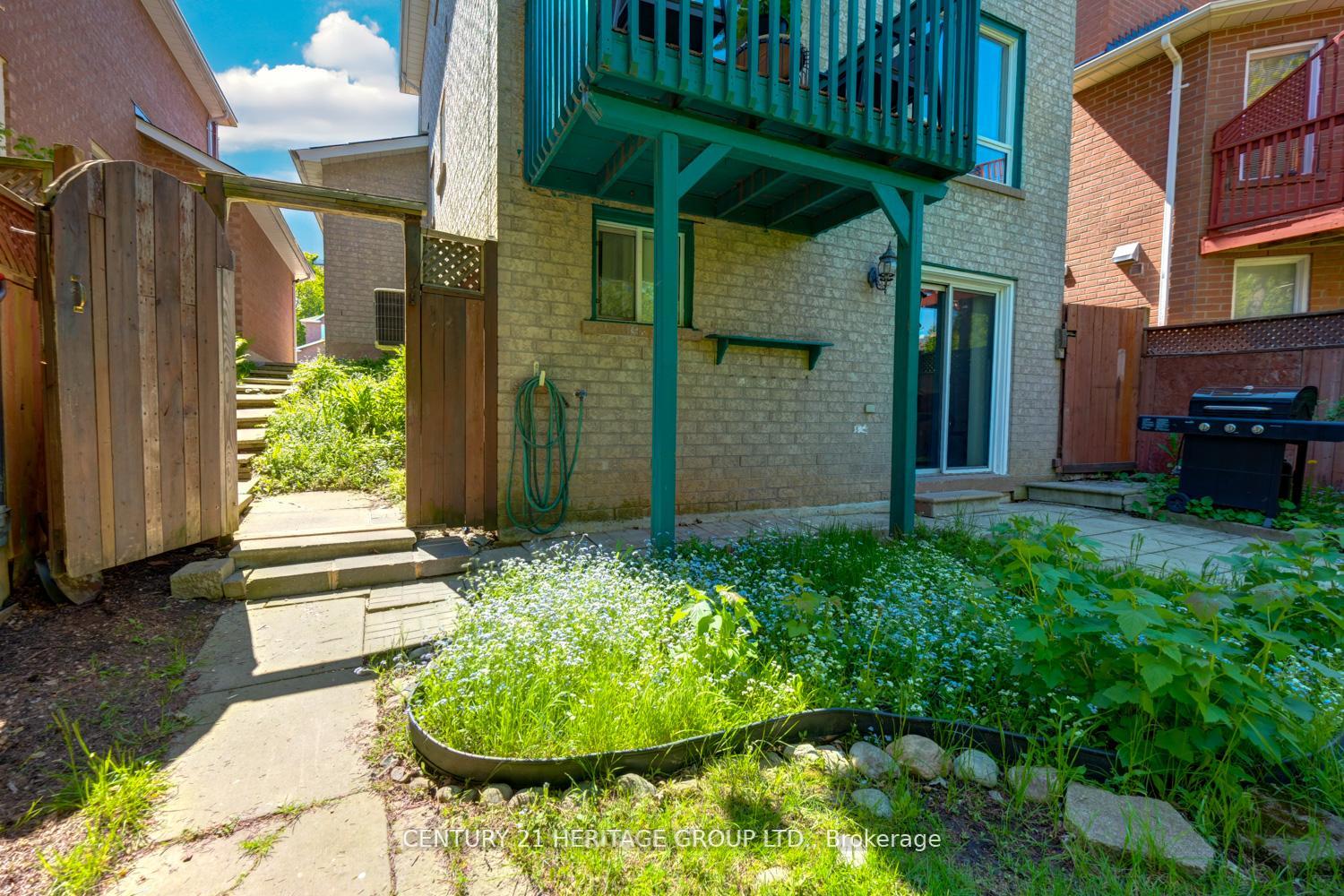 Photo 47 of 431 Carruthers Avenue, Newmarket, Summerhill Estates — HOMEH