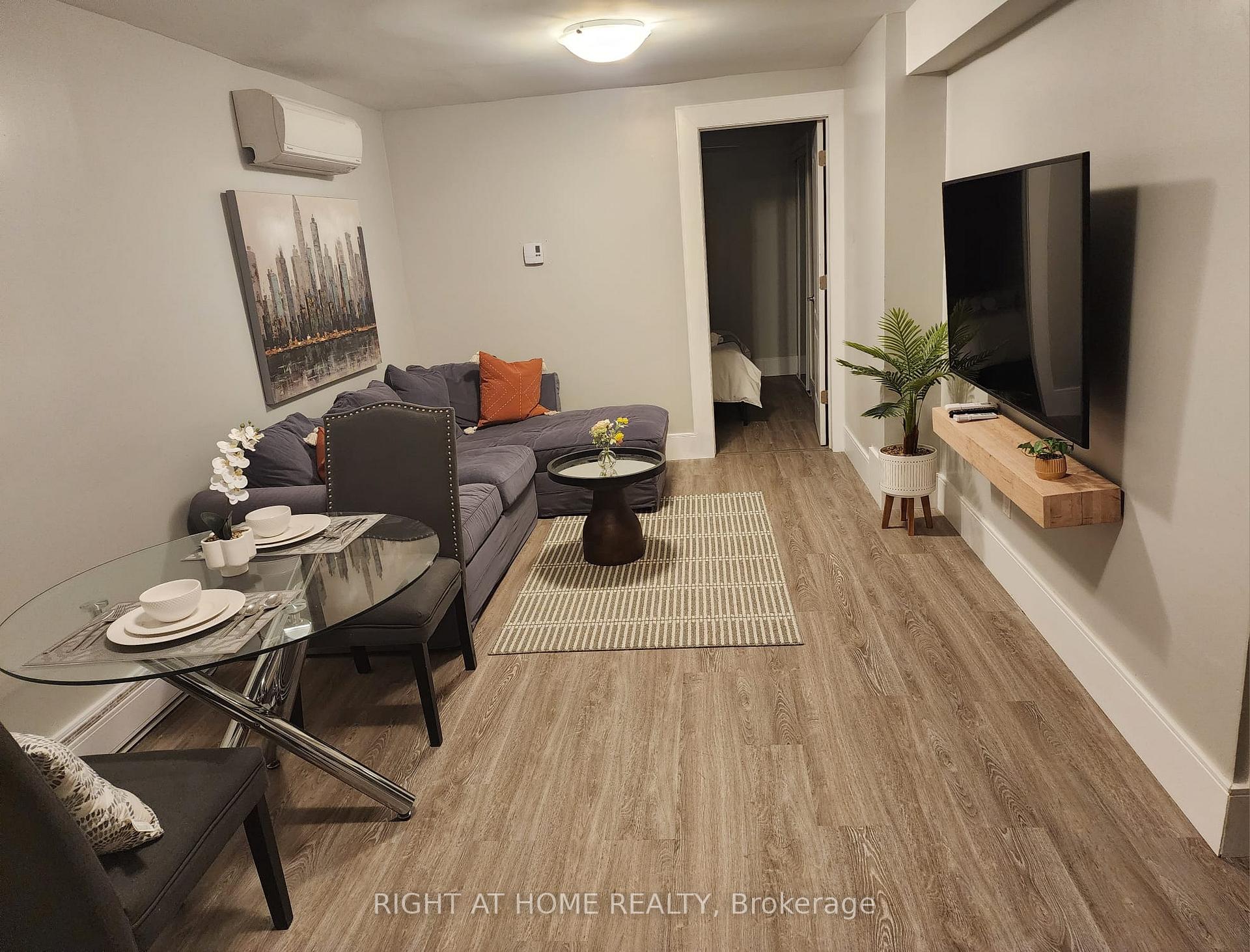 Front of Unit Basement, 425 Cobblehill Drive