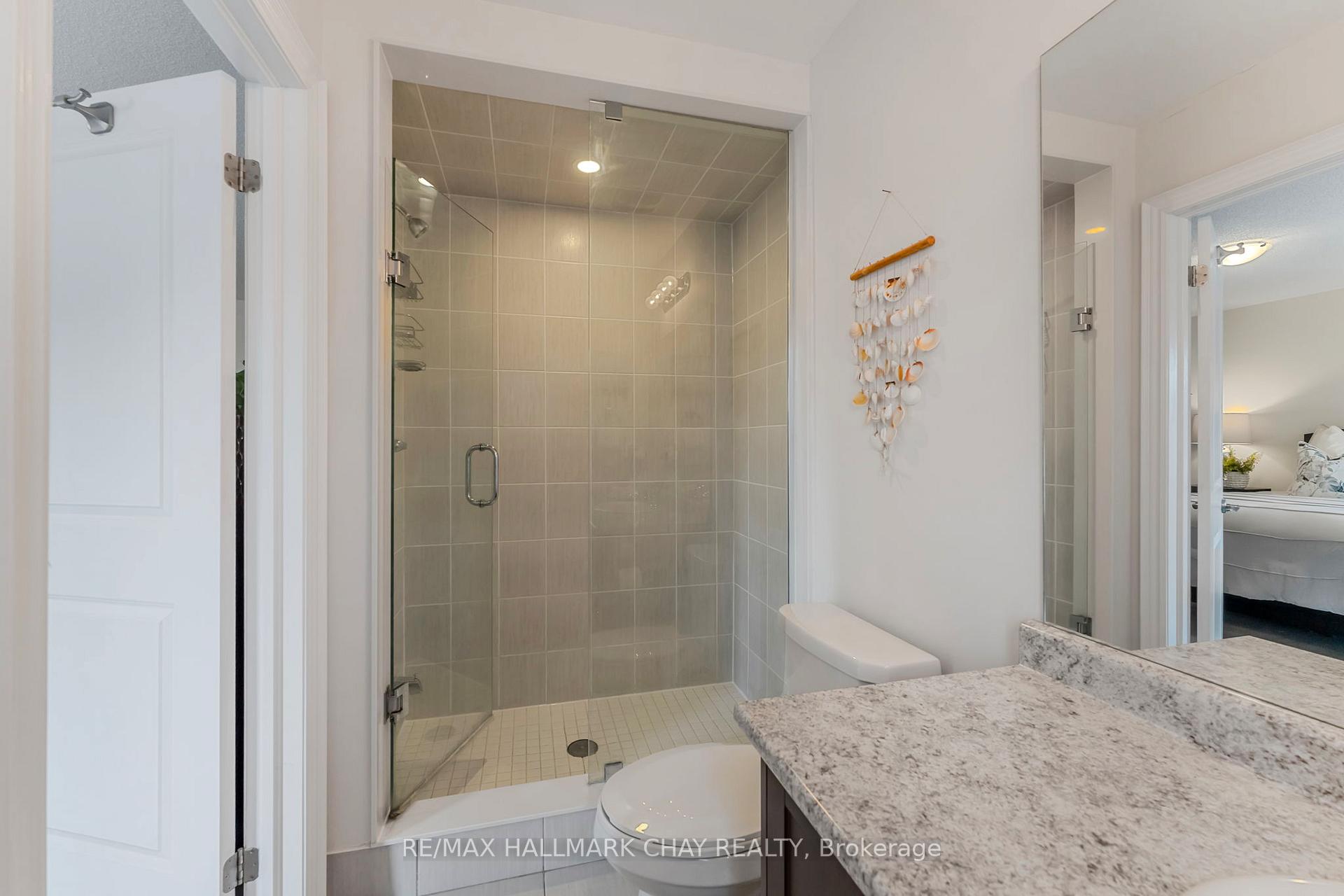 Photo 15 of 31 Arnold Crescent, New Tecumseth, Alliston — HOMEH