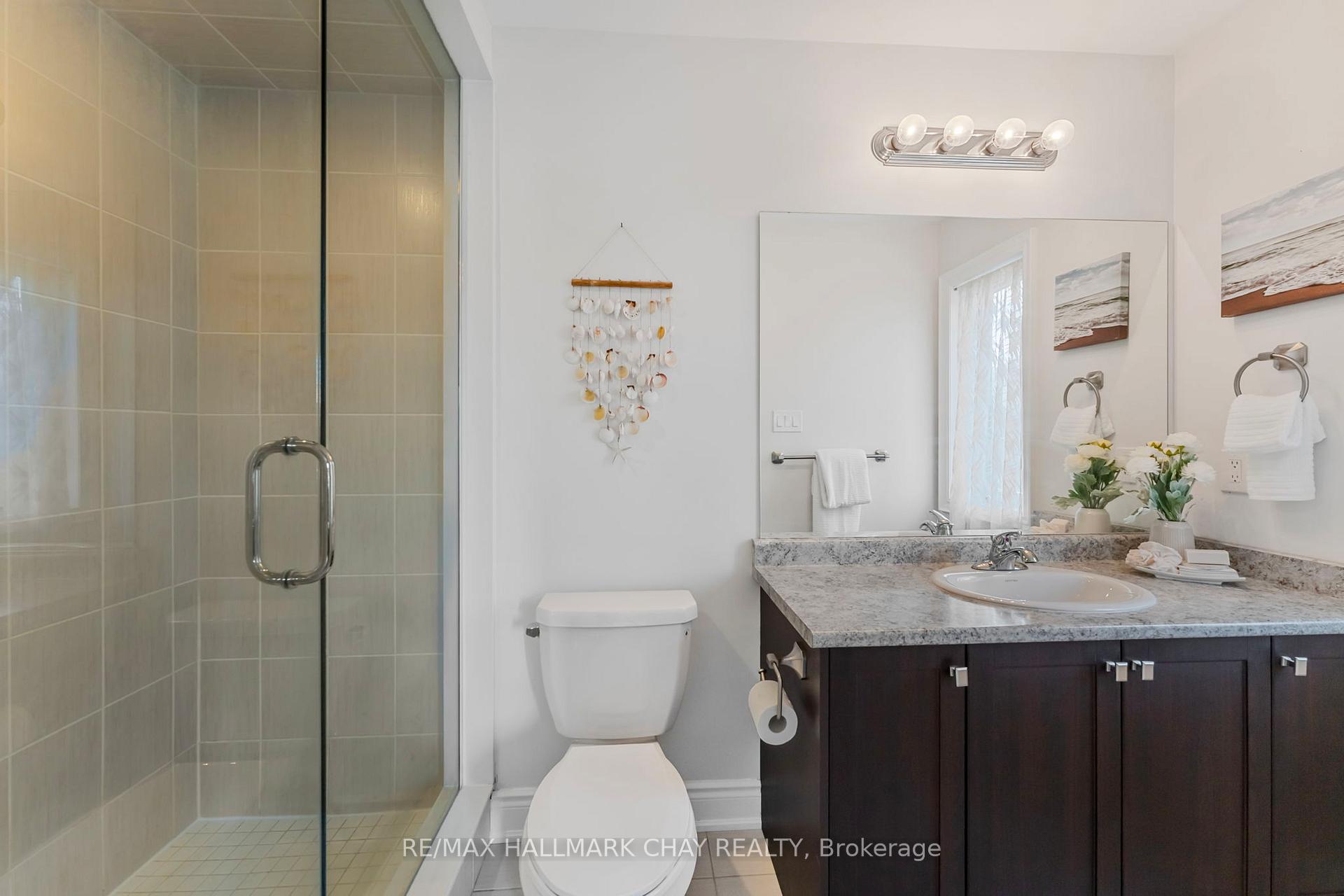Photo 16 of 31 Arnold Crescent, New Tecumseth, Alliston — HOMEH
