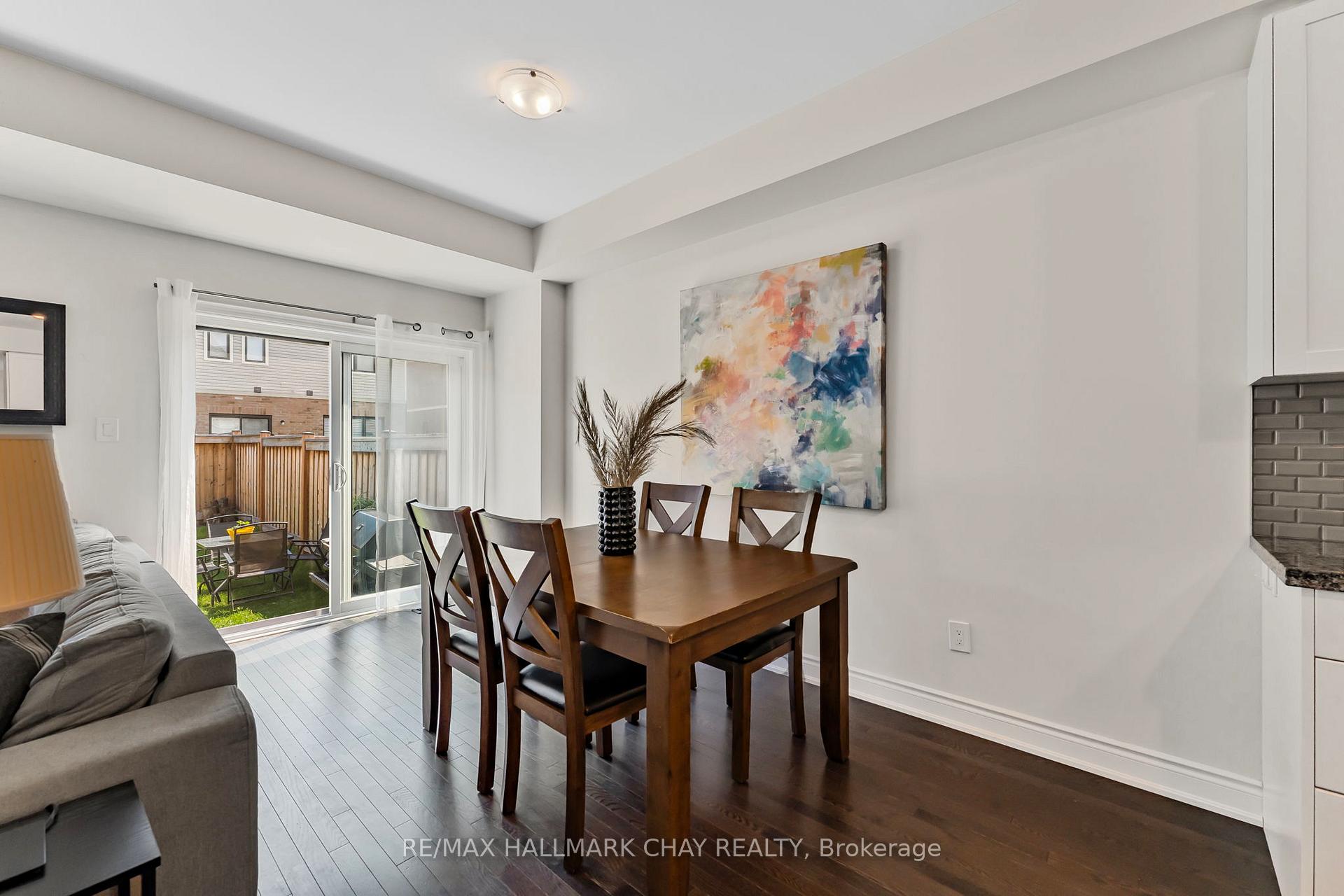 Photo 25 of 31 Arnold Crescent, New Tecumseth, Alliston — HOMEH