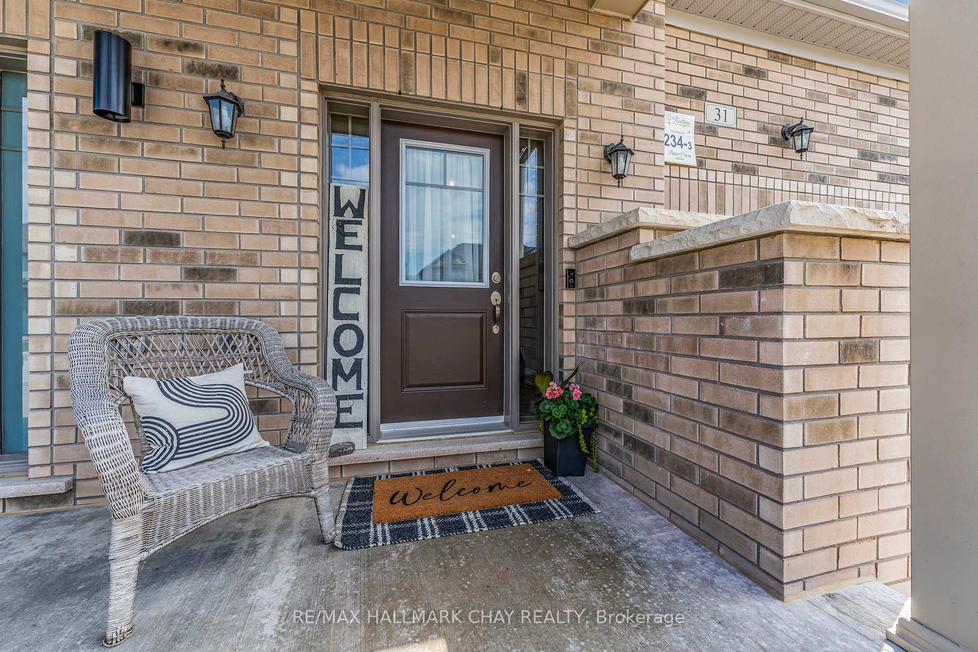 Photo 36 of 31 Arnold Crescent, New Tecumseth, Alliston — HOMEH