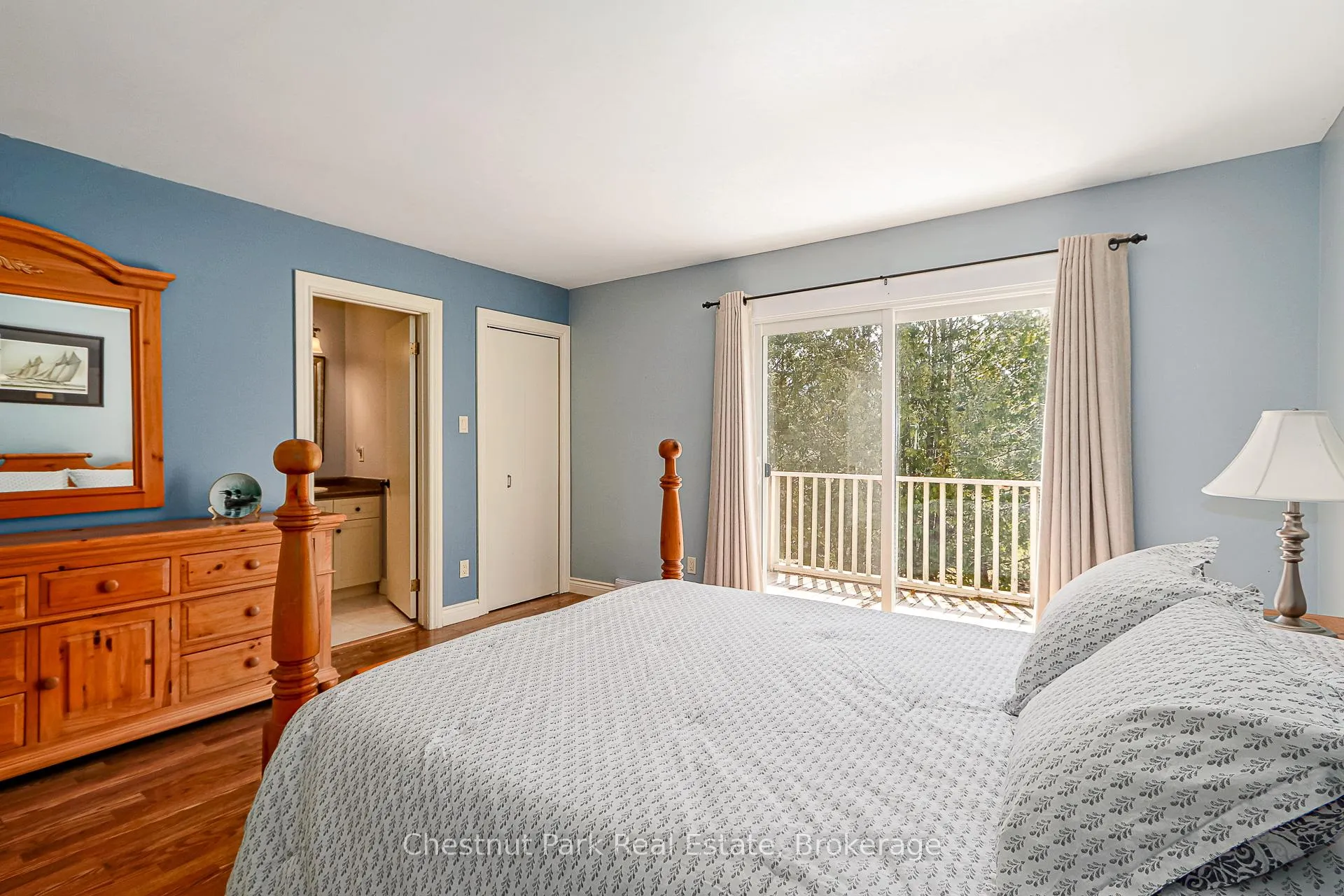 Photo 18 of 522 Oxbow Crescent, Collingwood — HOMEH