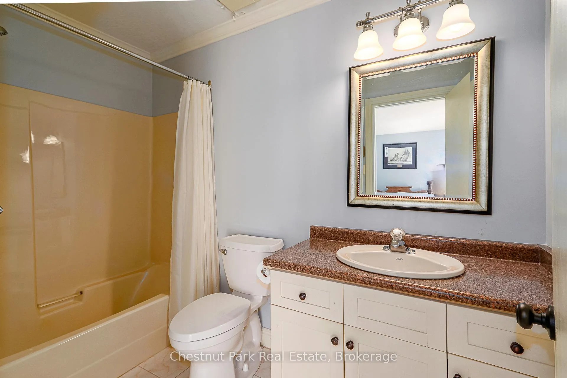 Photo 19 of 522 Oxbow Crescent, Collingwood — HOMEH