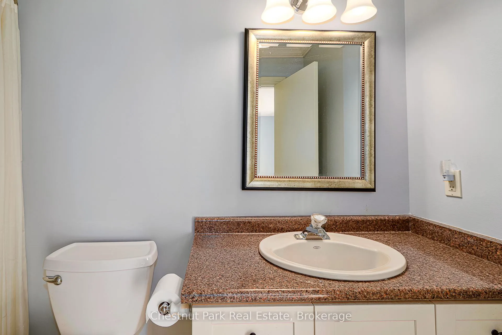 Photo 20 of 522 Oxbow Crescent, Collingwood — HOMEH