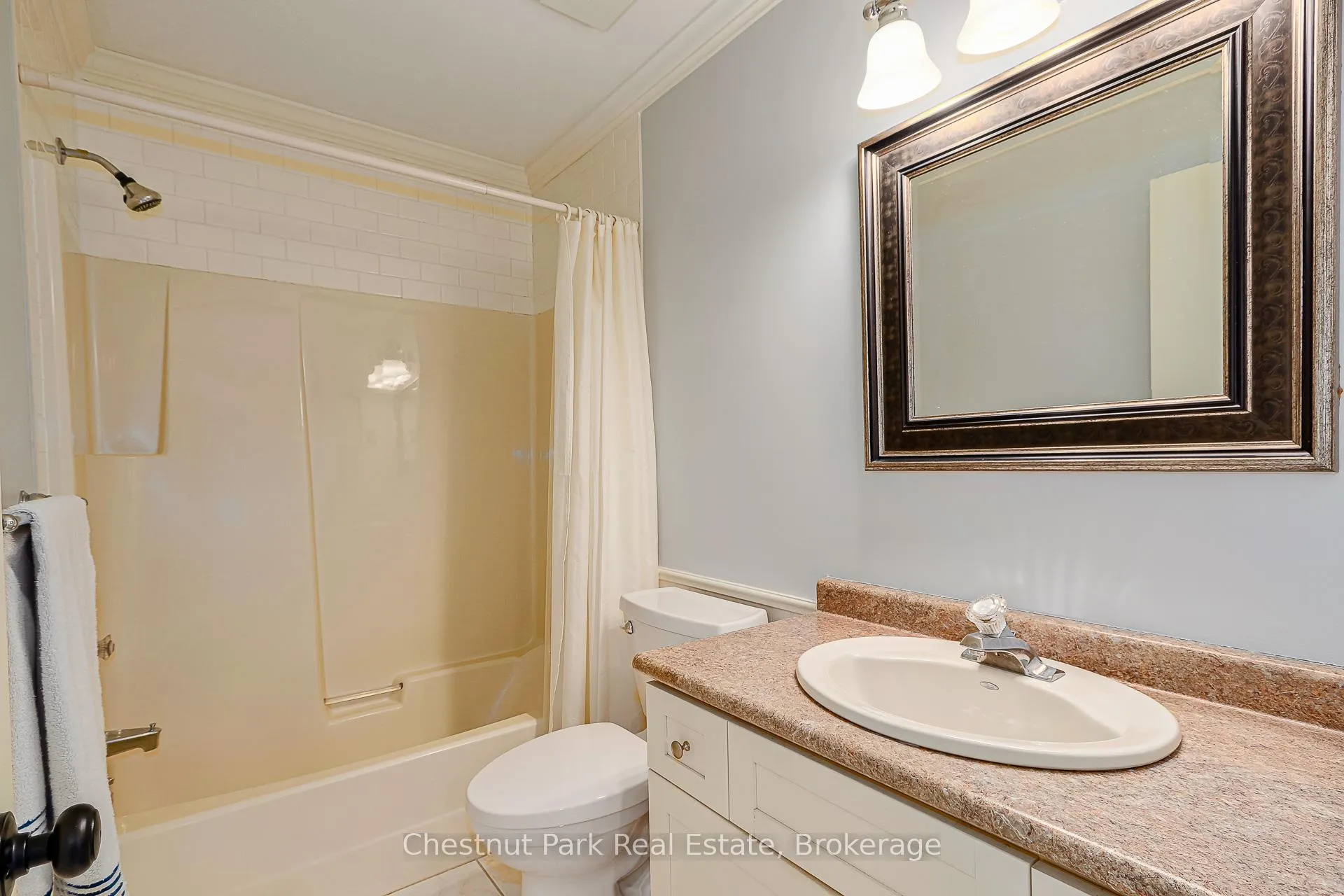 Photo 26 of 522 Oxbow Crescent, Collingwood — HOMEH