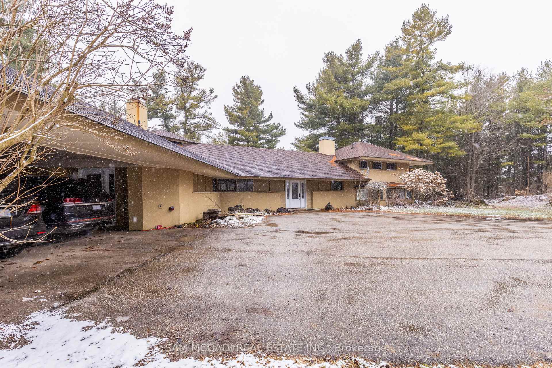 Photo 5 of 10530 Fifth Line, Milton, Rural Nassagaweya — HOMEH