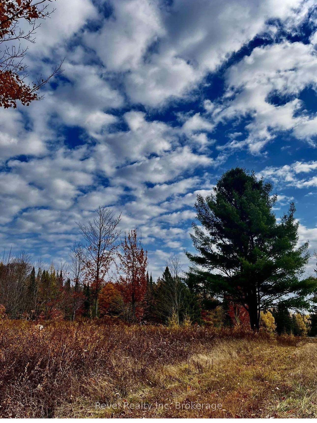 Photo 5 of 526 Star Lake Road, Perry — HOMEH