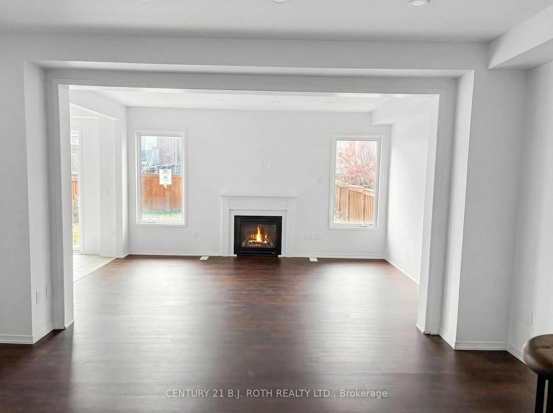 Photo 3 of 23 Adams Road, New Tecumseth, Alliston — HOMEH