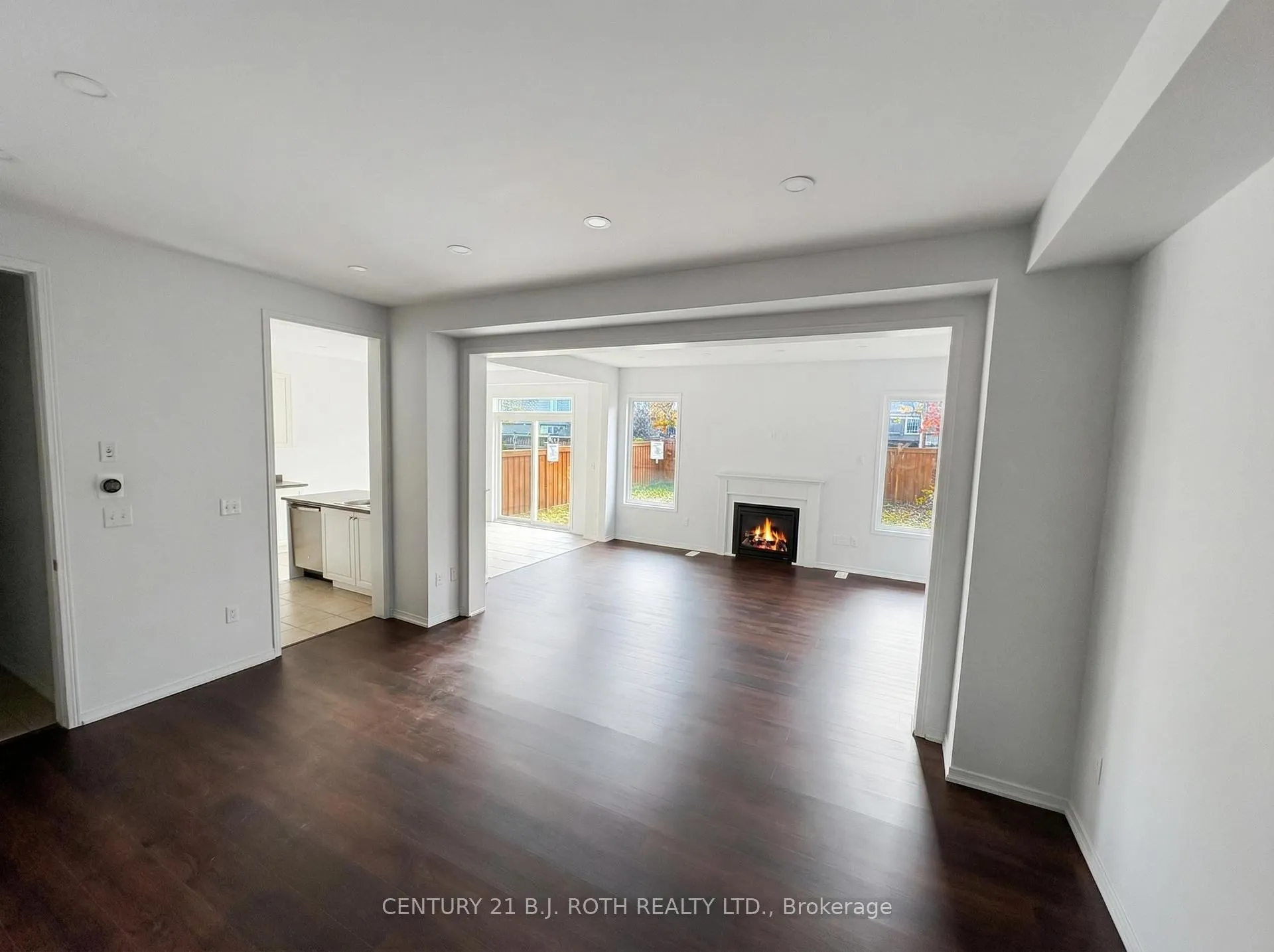 Photo 4 of 23 Adams Road, New Tecumseth, Alliston — HOMEH