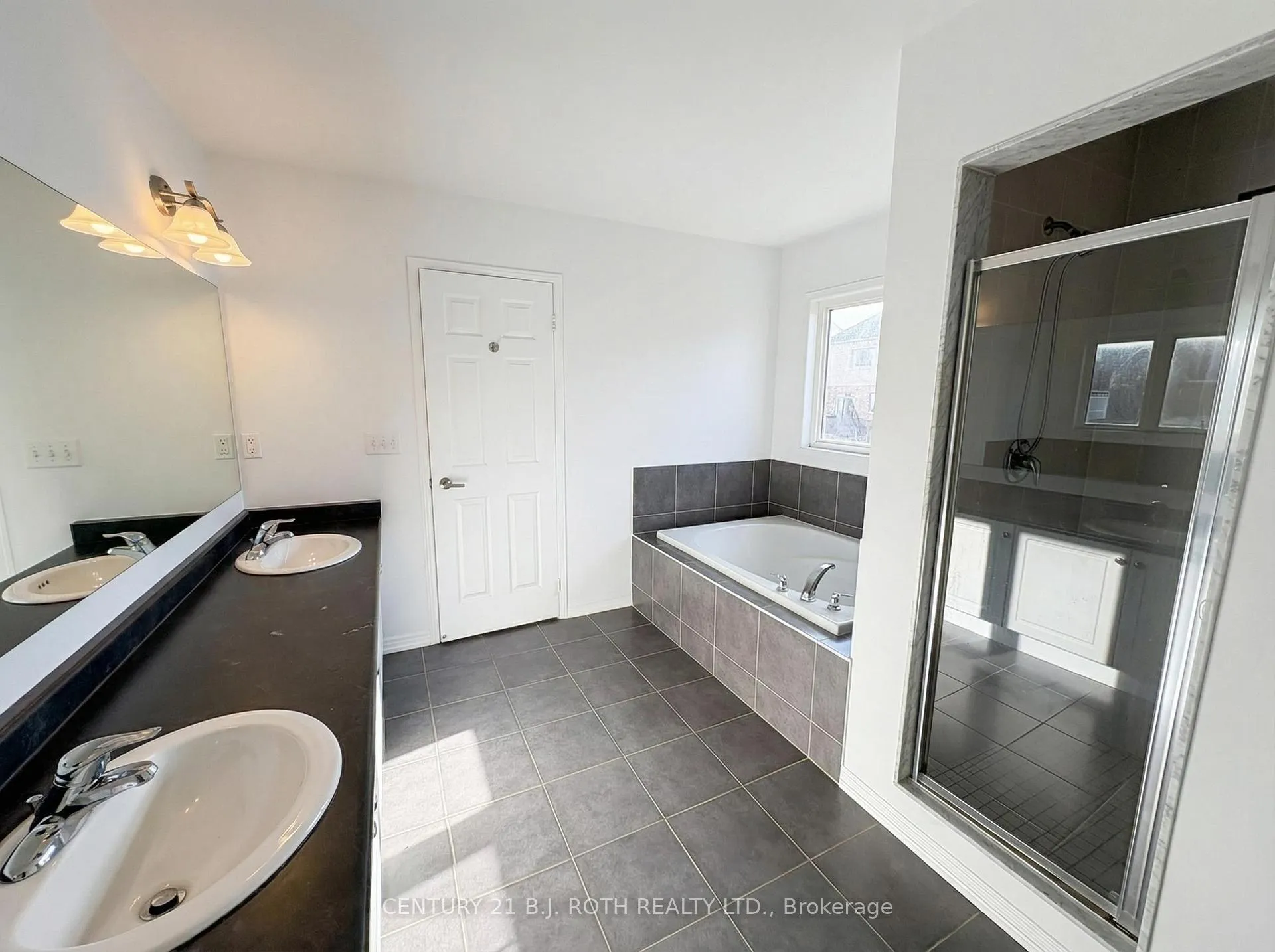 Photo 14 of 23 Adams Road, New Tecumseth, Alliston — HOMEH