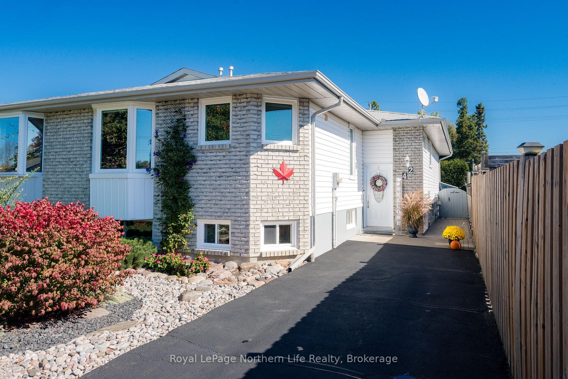 Photo 3 of 42 Balmoral Crescent, North Bay, Ferris — HOMEH