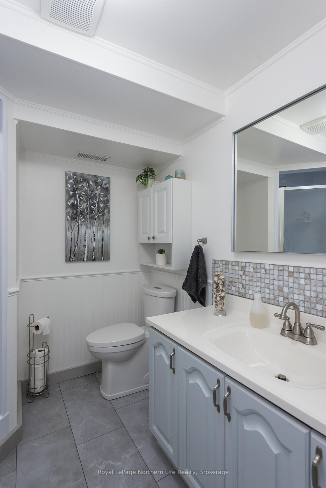 Photo 28 of 42 Balmoral Crescent, North Bay, Ferris — HOMEH