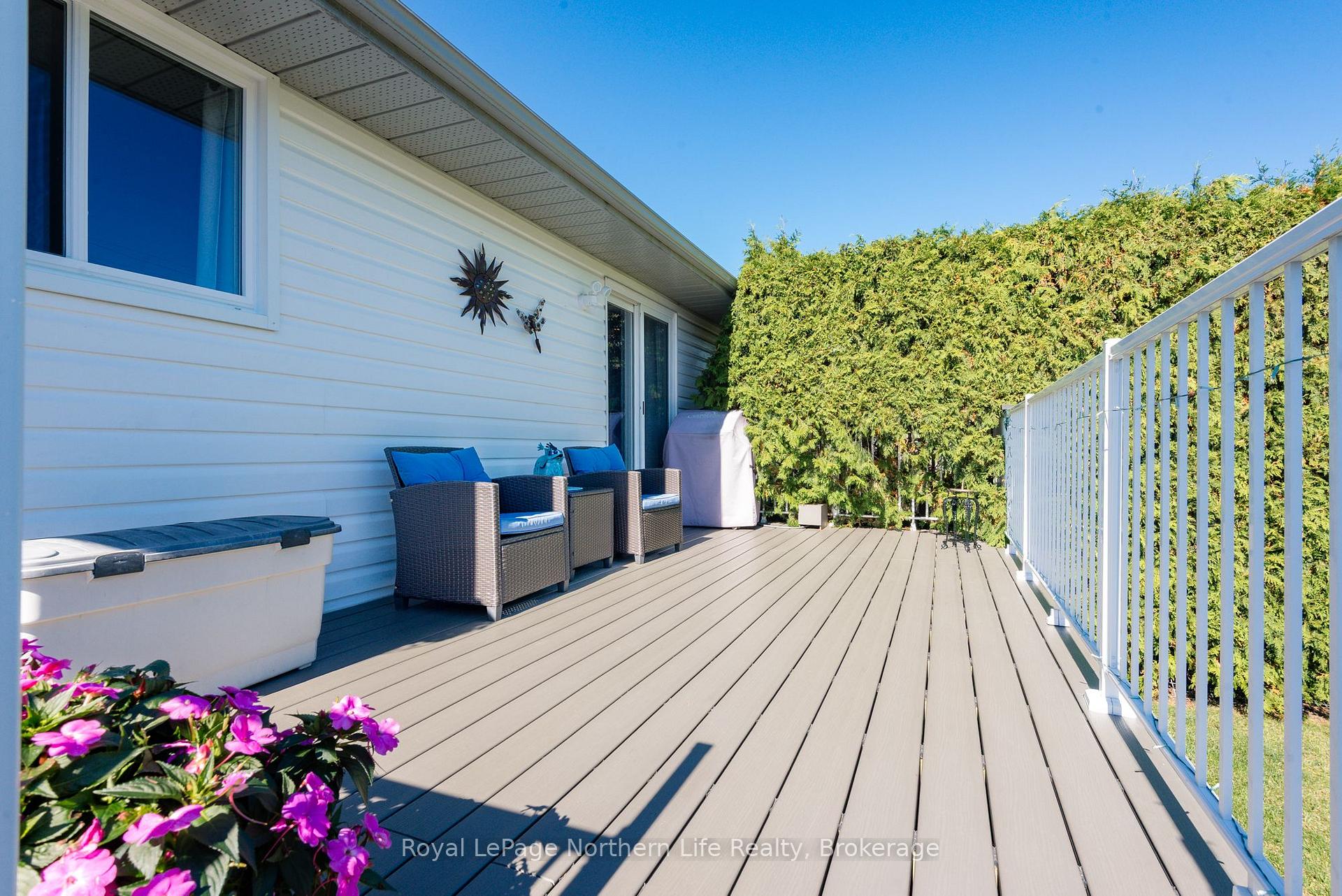 Photo 32 of 42 Balmoral Crescent, North Bay, Ferris — HOMEH