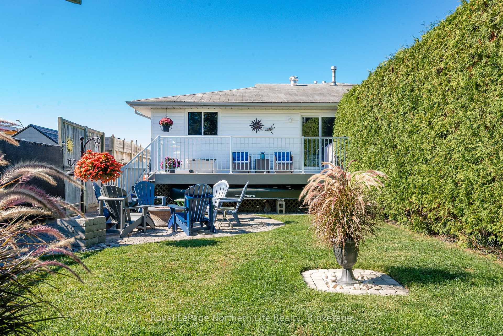 Photo 36 of 42 Balmoral Crescent, North Bay, Ferris — HOMEH