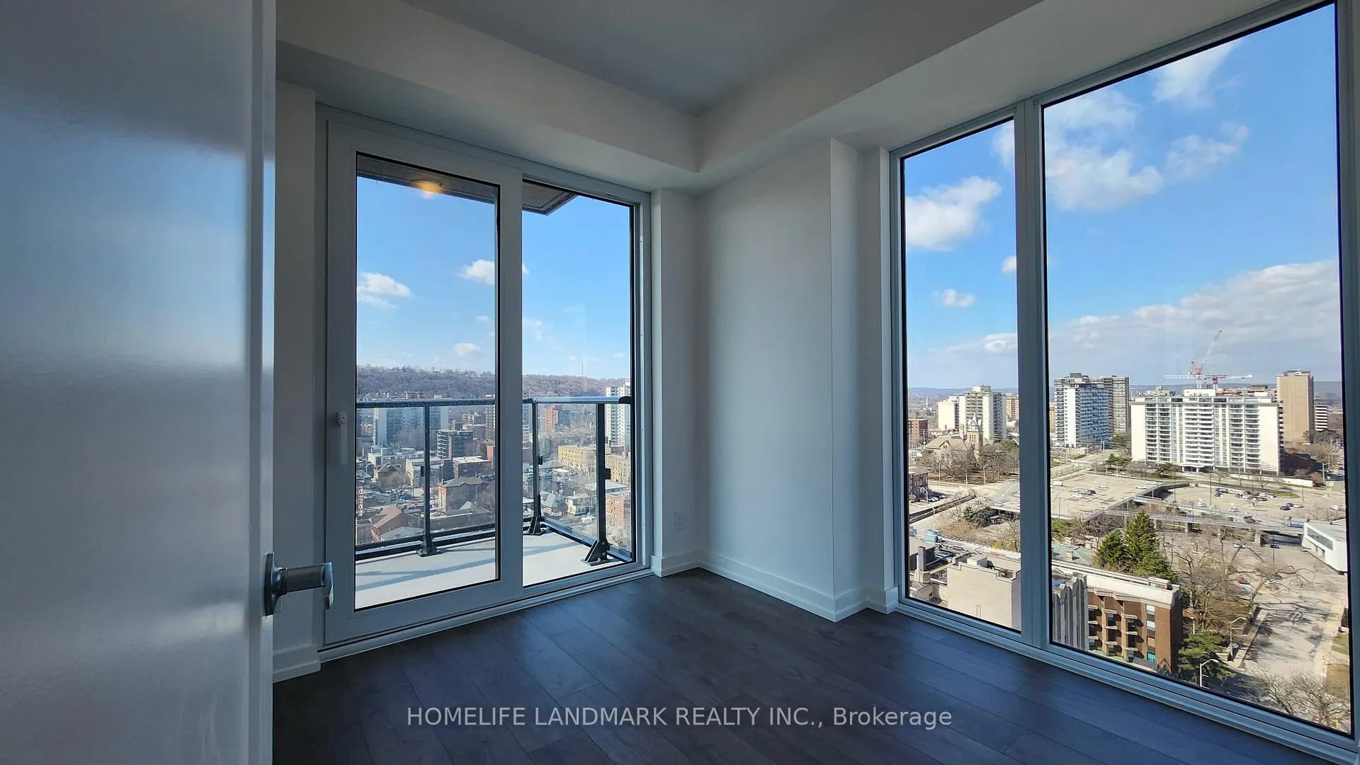 Photo 7 of Unit 1817, 75 James Street S, Hamilton, Corktown — HOMEH