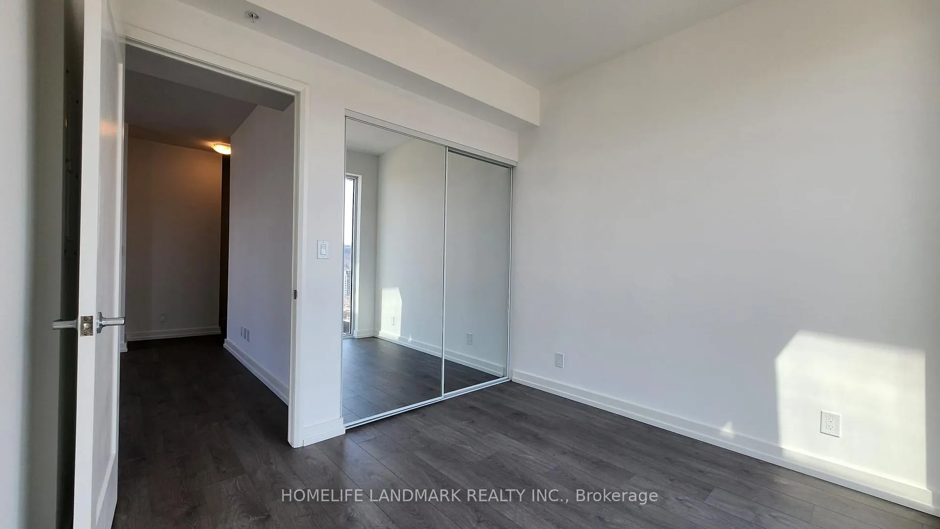Photo 9 of Unit 1817, 75 James Street S, Hamilton, Corktown — HOMEH