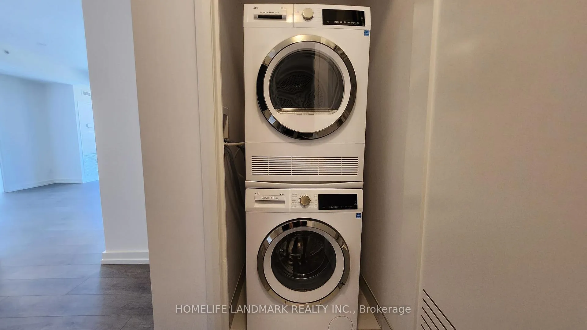 Photo 26 of Unit 1817, 75 James Street S, Hamilton, Corktown — HOMEH